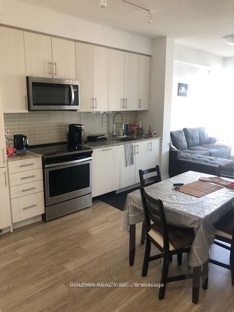 4055 Parkside Village Drive 2014, Mississauga, ON L5B 0J7 photo 5