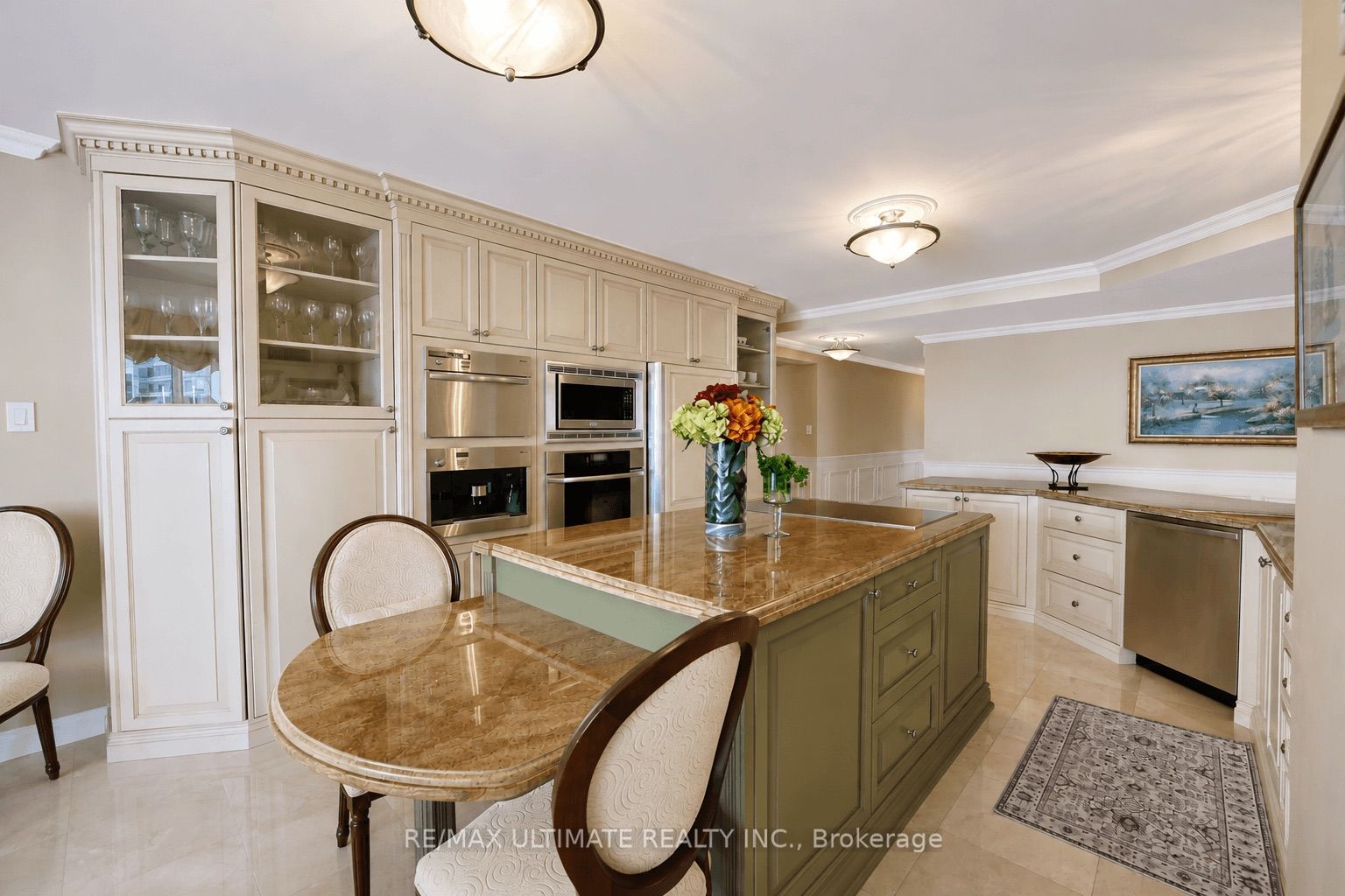 2045 Lake Shore Boulevard W 3705, Toronto, ON M8V 2Z6 photo 4