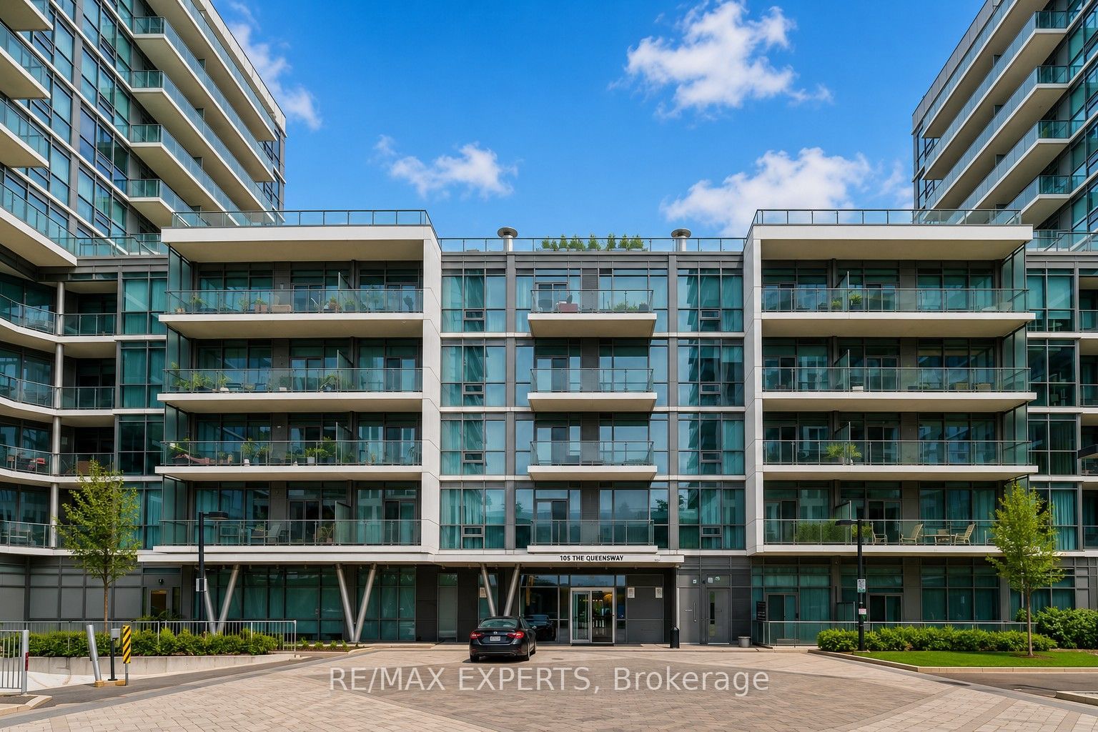 1185 The Queensway 1105, Toronto, ON M8Z 0C6 photo 2