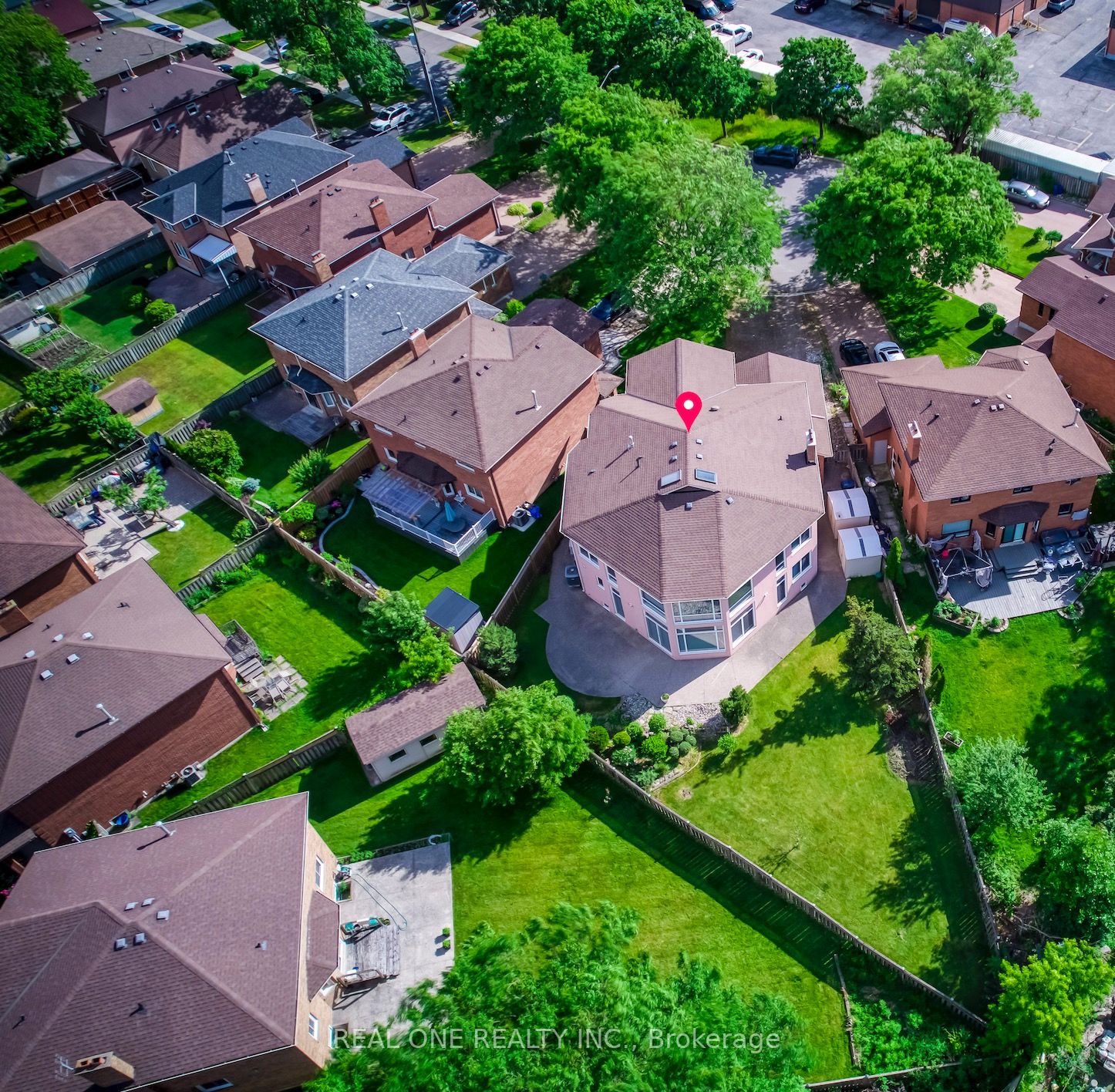 71 Stock Avenue, Toronto, ON M8Z 5C5 photo 4