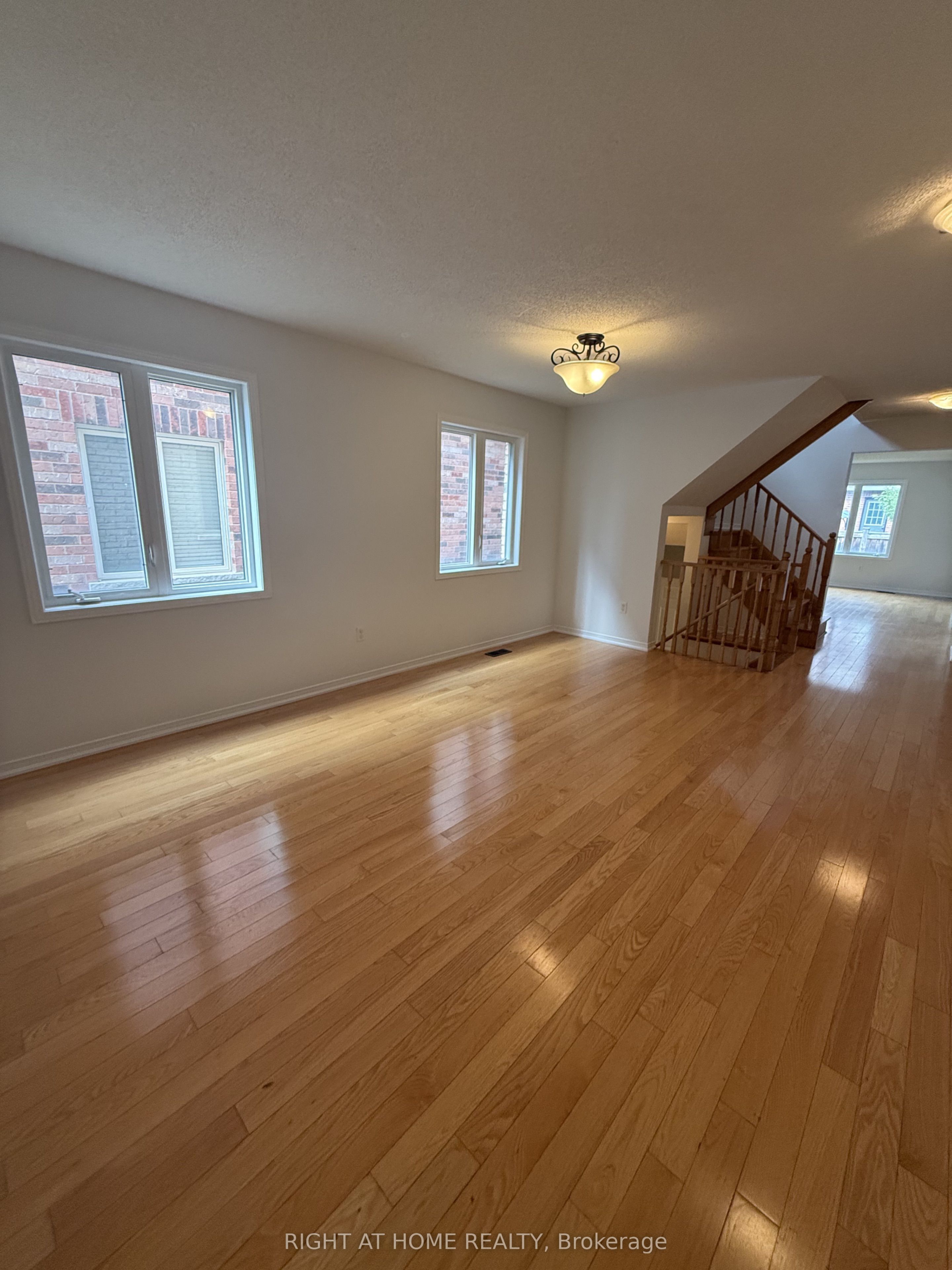 427 Chandler Crescent, Milton, ON L9T 0S9 photo 4