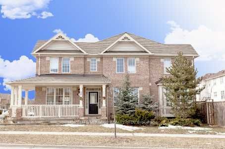 5936 Whitehorn Avenue, Mississauga, ON L5V 2Y8