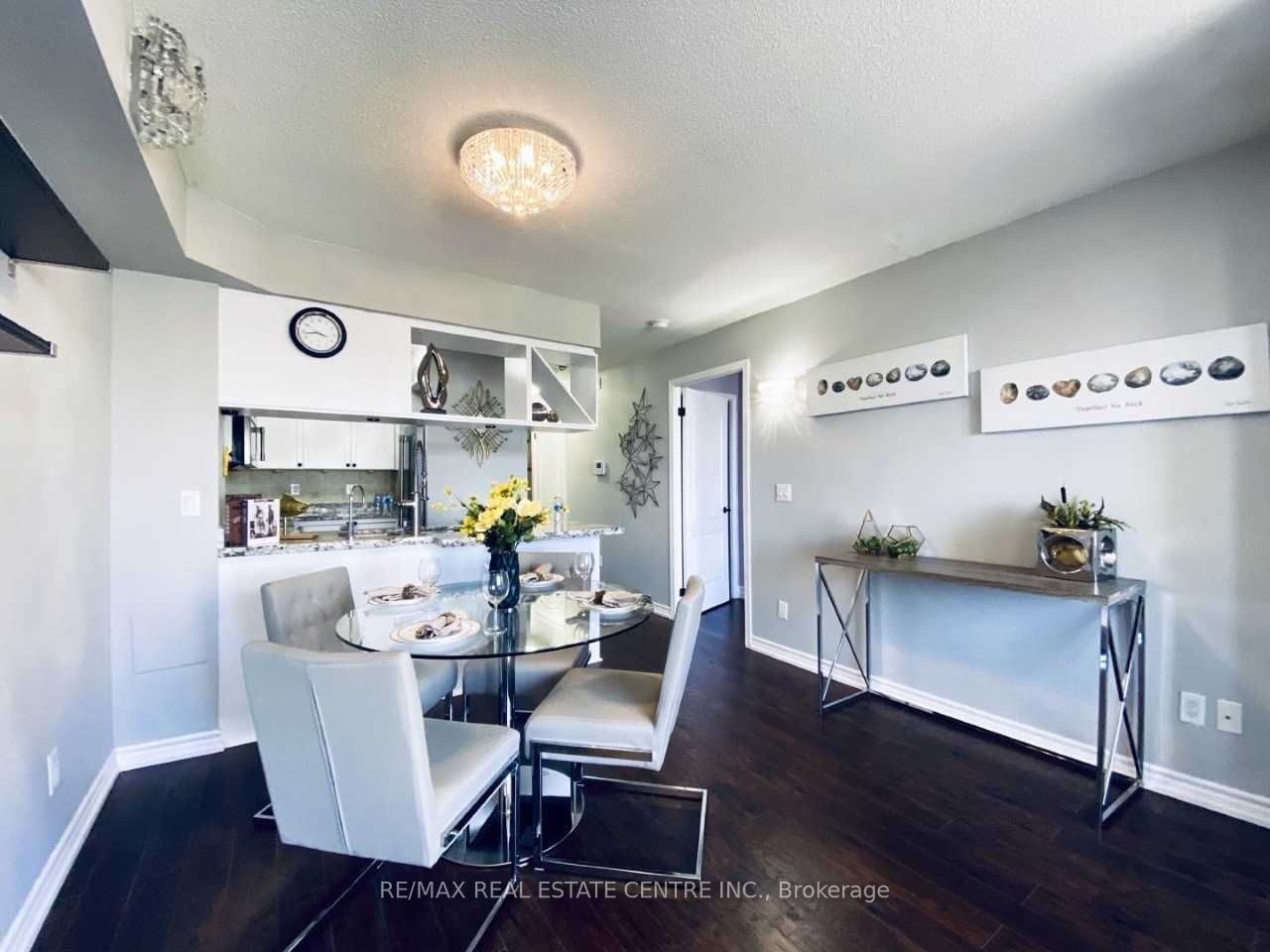 4080 Living Arts Drive 1801, Mississauga, ON L5B 4N3 photo 3
