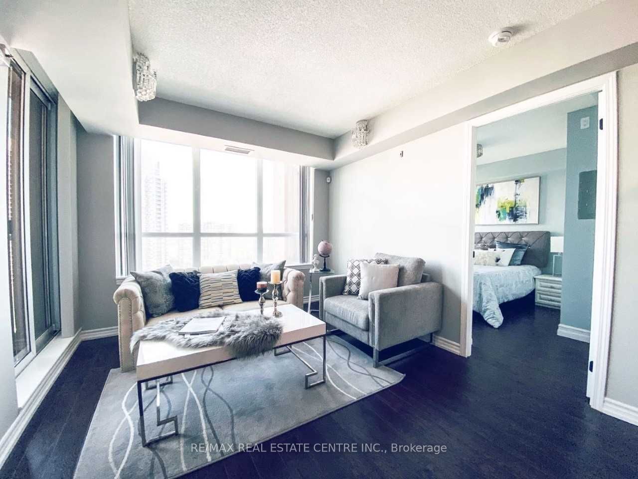 4080 Living Arts Drive 1801, Mississauga, ON L5B 4N3 photo 4