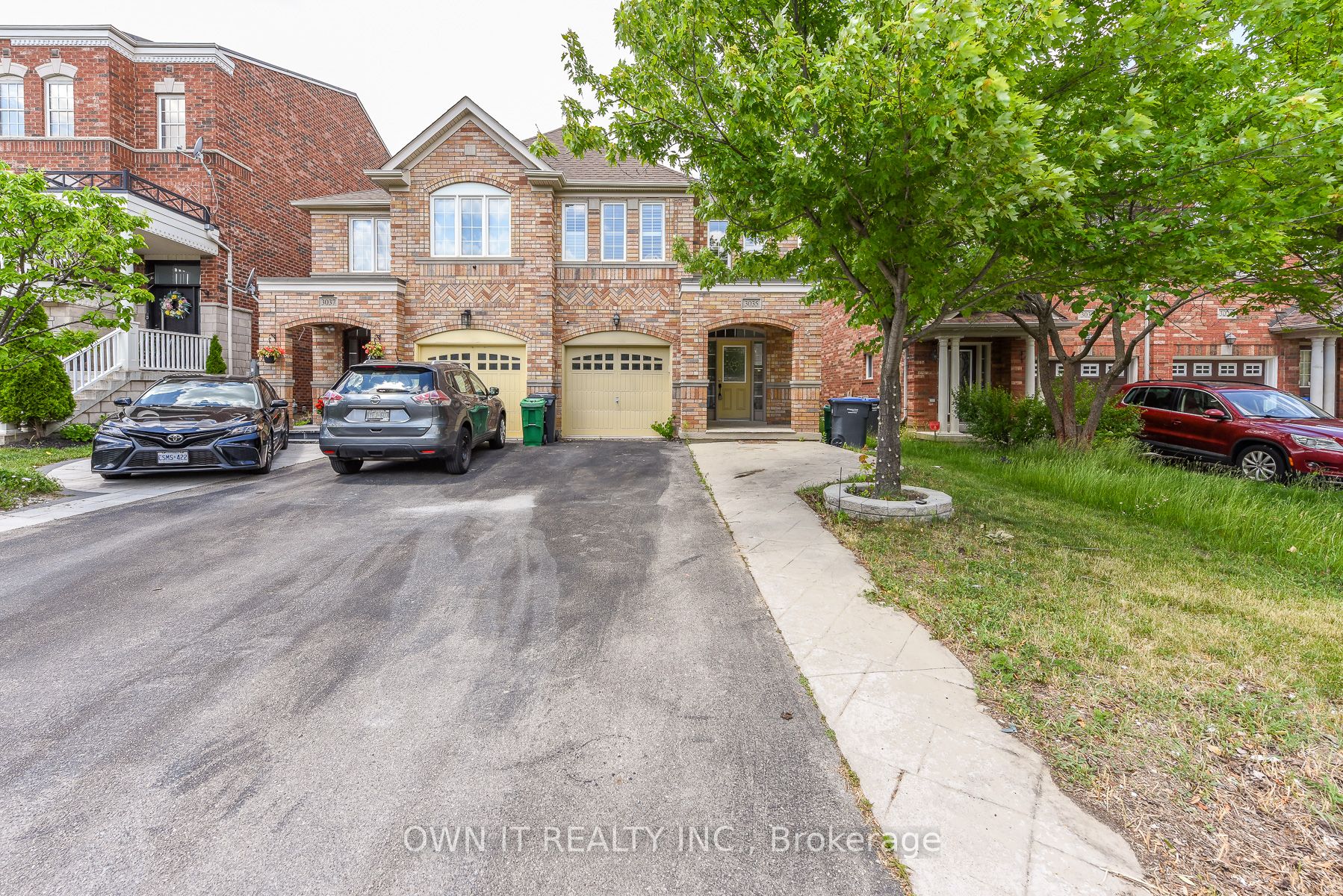 3035 Mission Hill Drive, Mississauga, ON L5M 0B8 photo 3