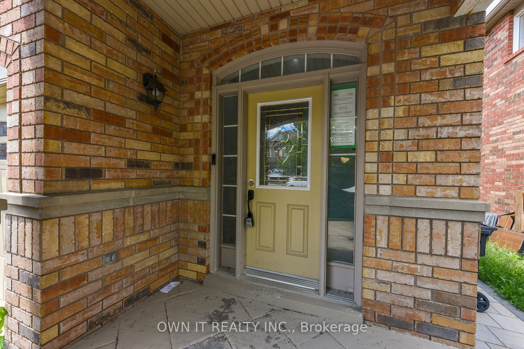 3035 Mission Hill Drive, Mississauga, ON L5M 0B8 photo 4