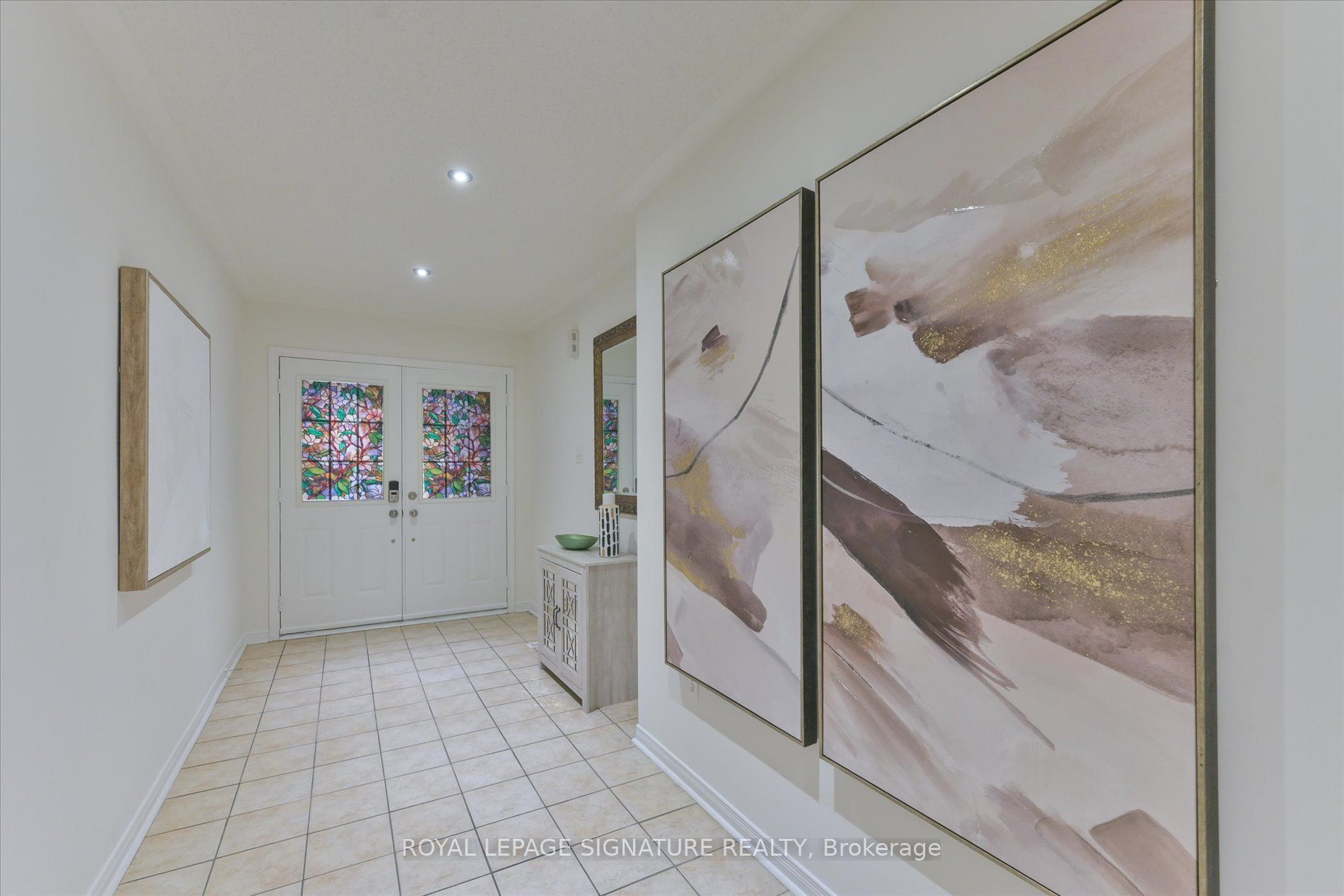 587 Candlestick Circle, Mississauga, ON L4Z 0B3 photo 2