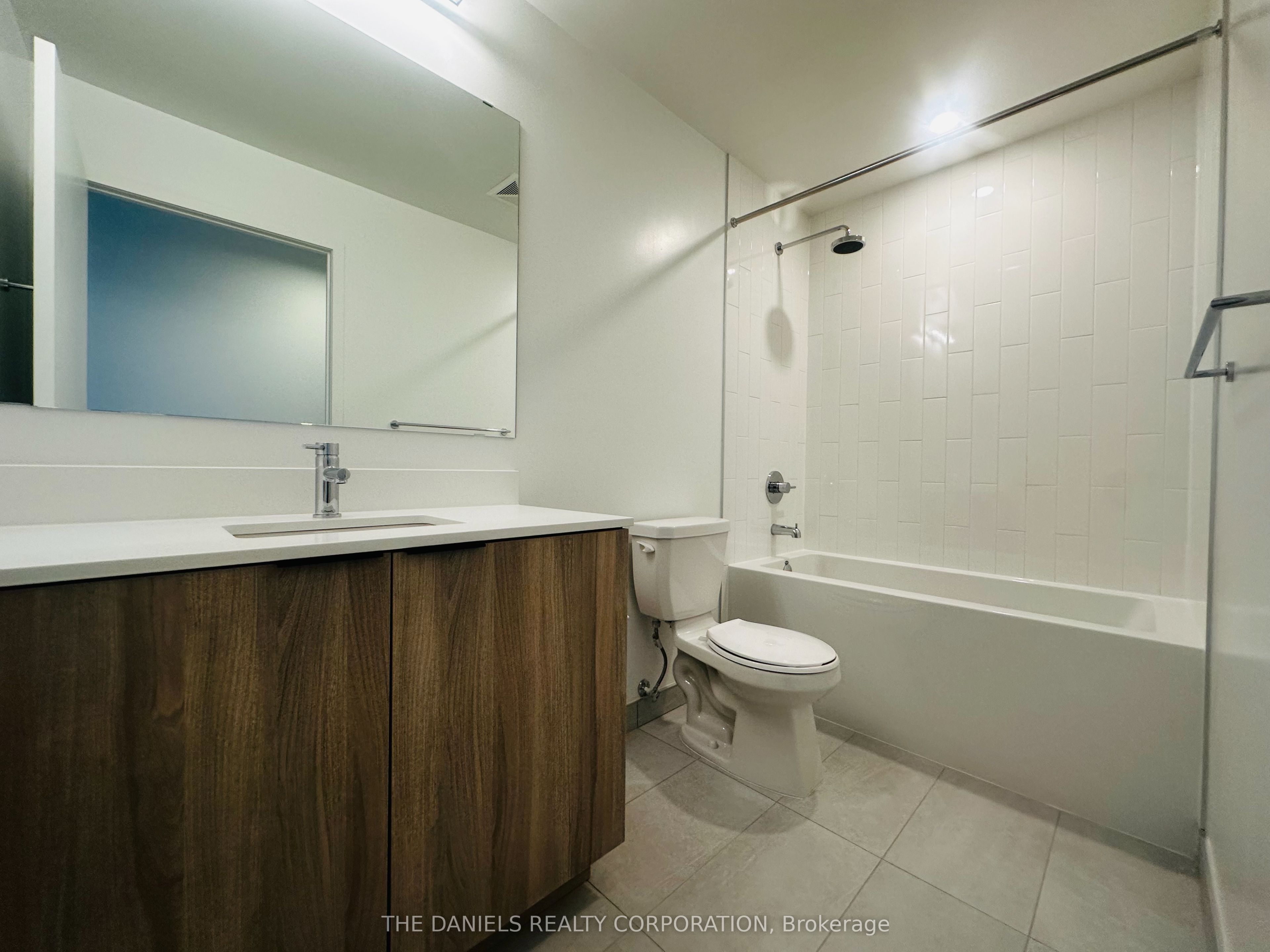 2485 Eglinton Avenue W 603, Mississauga, ON L5M 2T1 photo 5