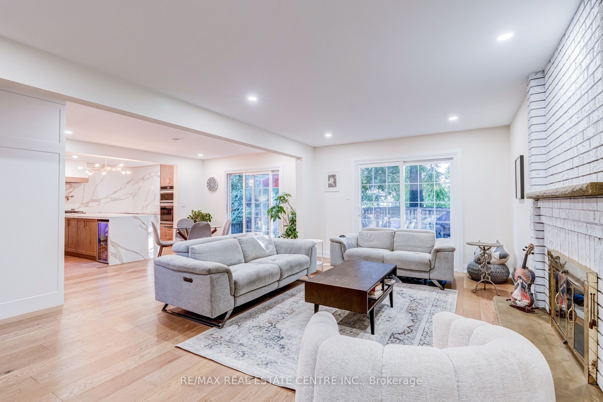 167 Whitchurch Mews Upper Level, Mississauga, ON L5A 4B2 photo 5