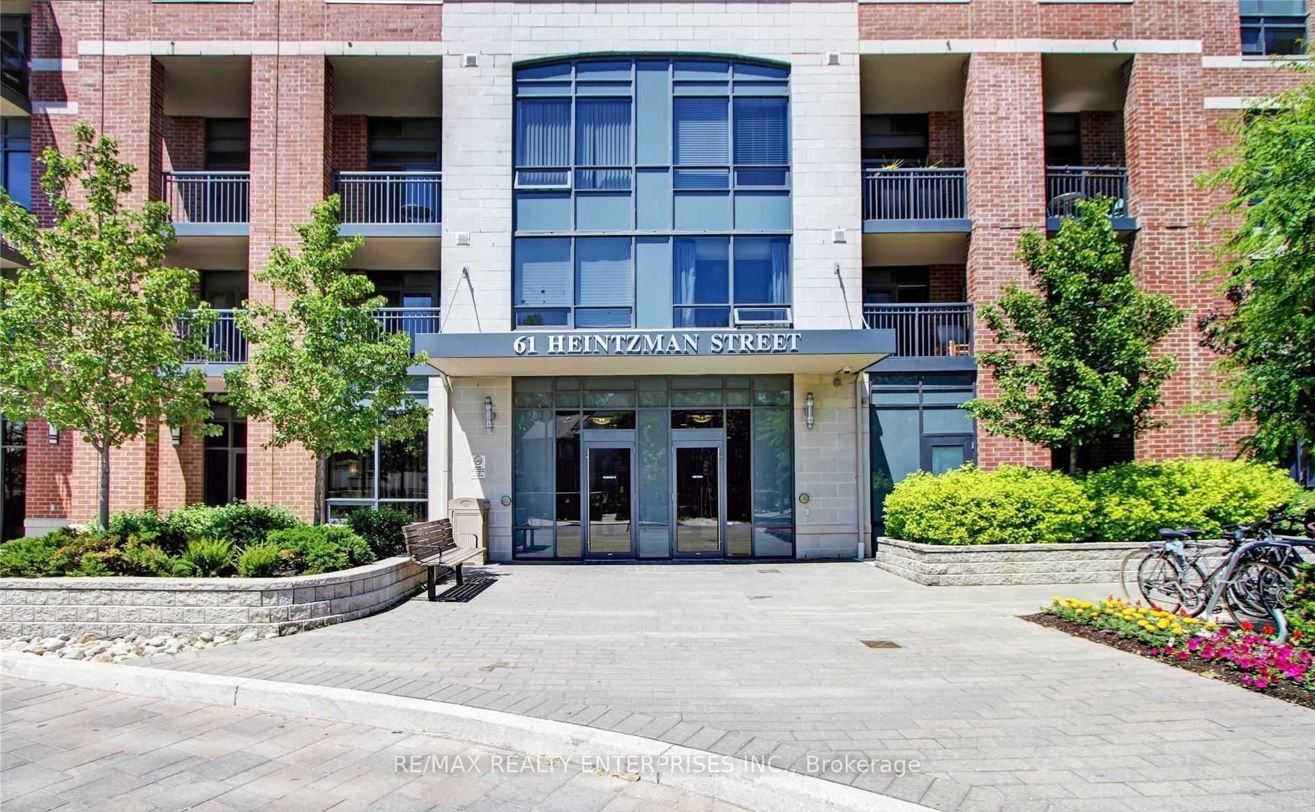 61 Heintzman Street 1310, Toronto, ON M6P 5A2