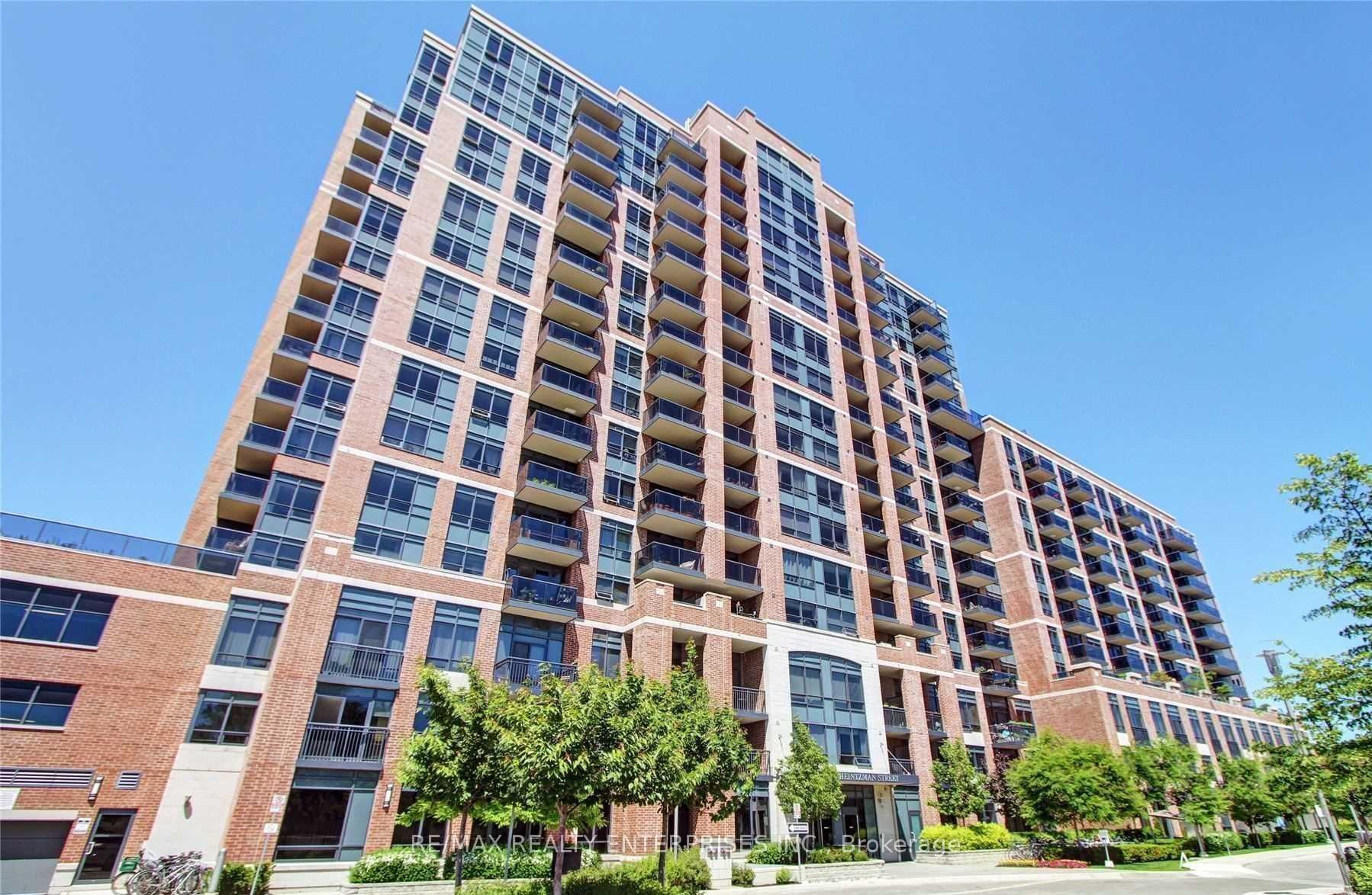 61 Heintzman Street 1310, Toronto, ON M6P 5A2 photo 2