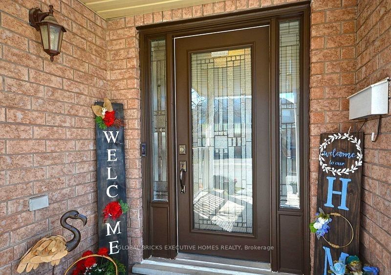 759 Hutchinson Avenue #Upper, Milton, ON L9T 6A8 photo 4