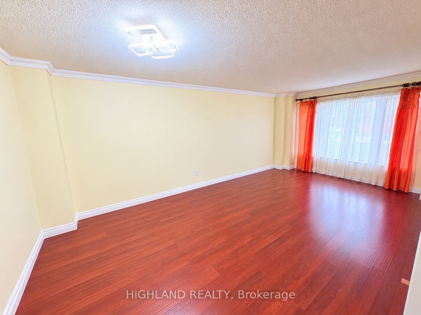 1132 Glen Valley Road, Oakville, ON L6M 3K8 photo 2