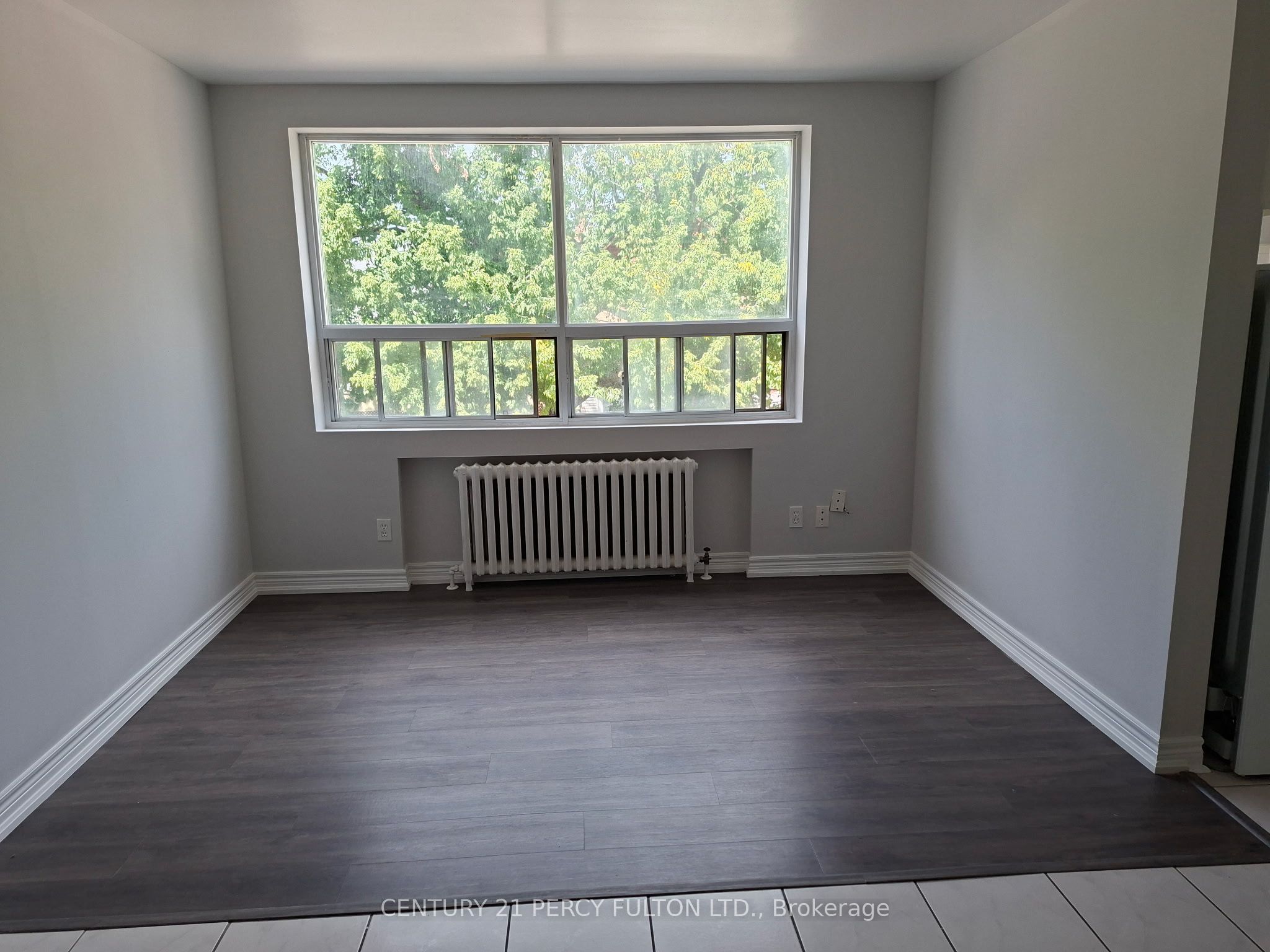 2275 Weston Road 206, Toronto, ON M9N 1Y3 photo 2