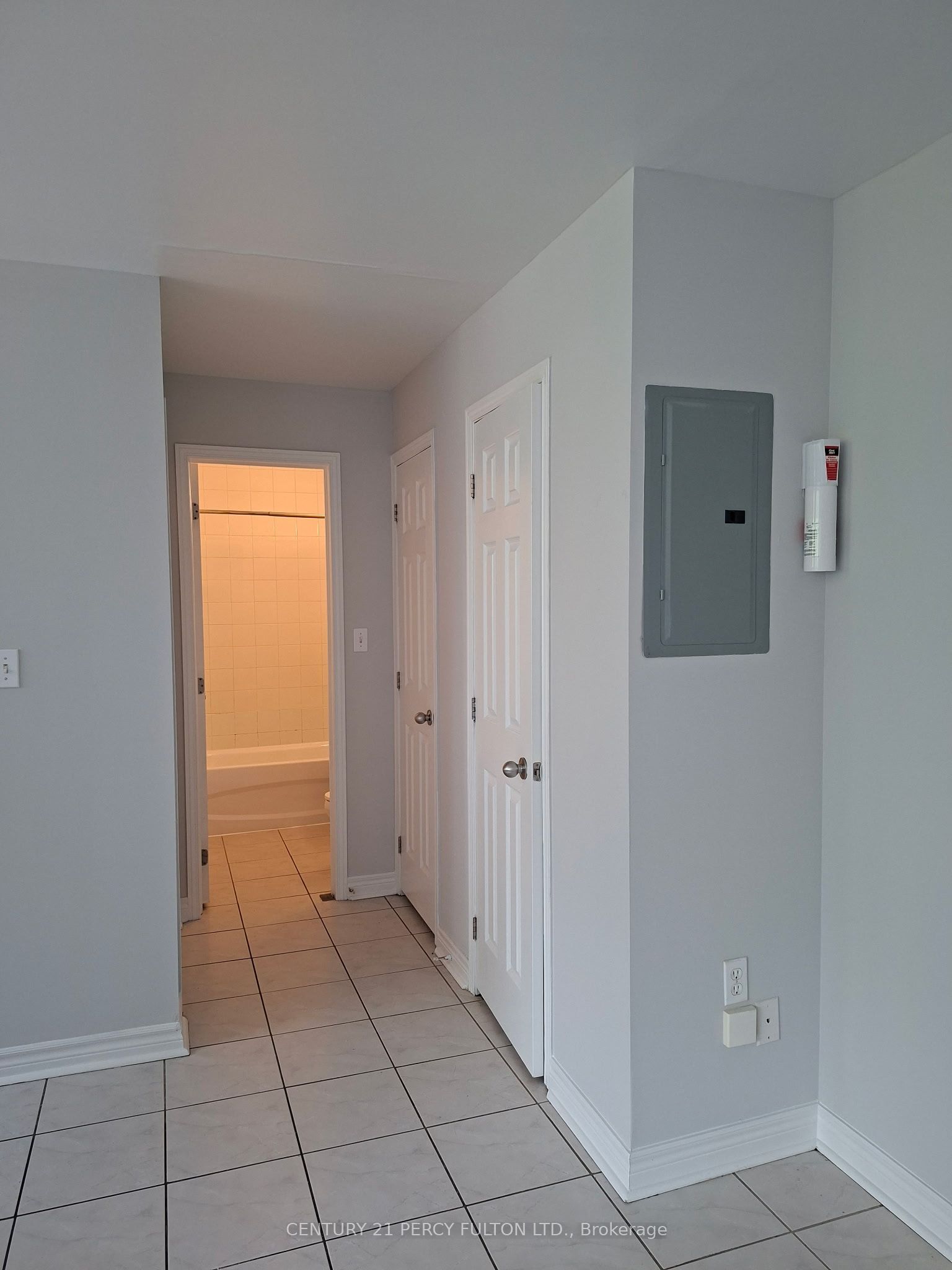 2275 Weston Road 206, Toronto, ON M9N 1Y3 photo 4