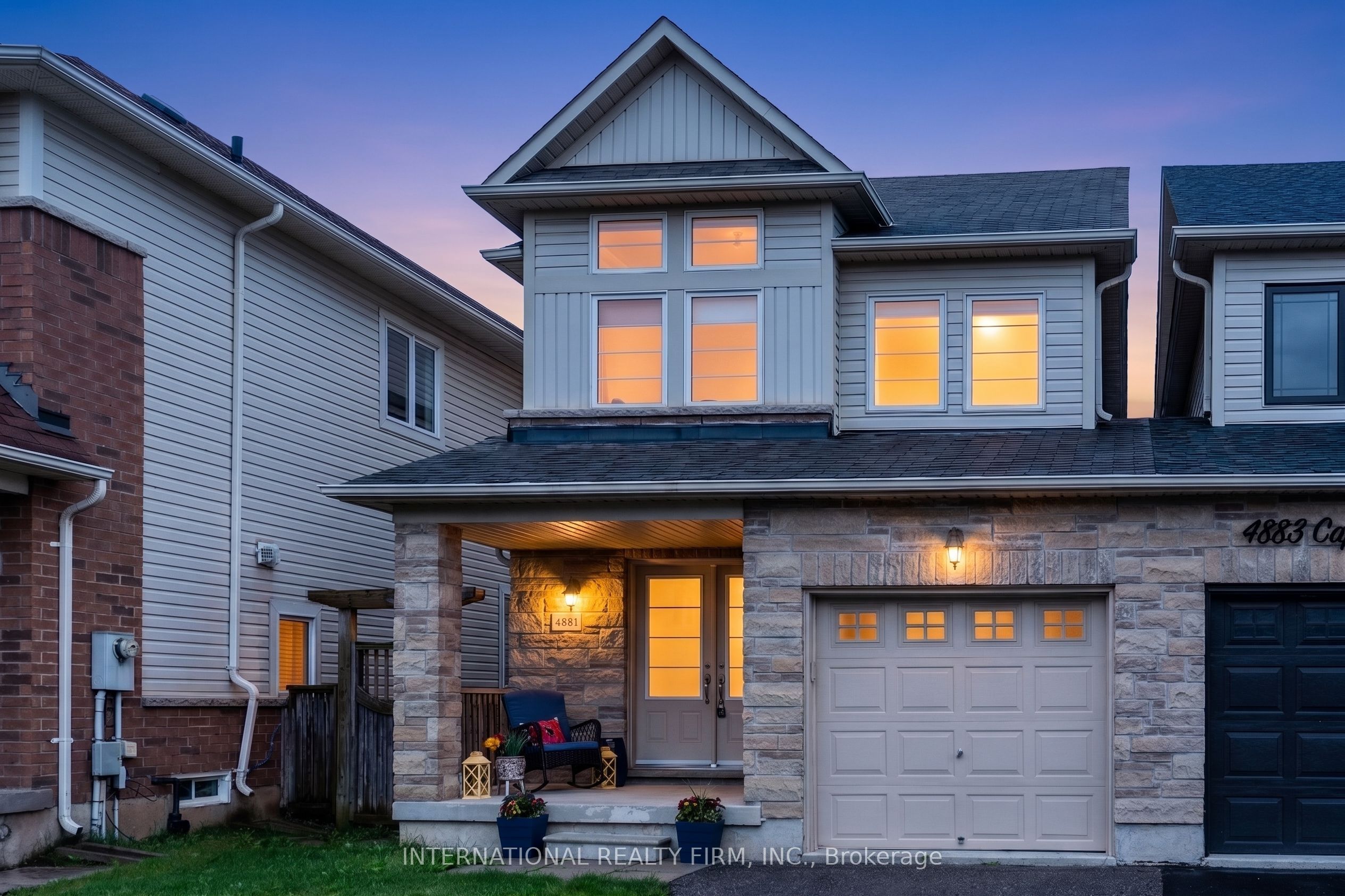 4881 E Capri Crescent, Burlington, ON L7M 0H8