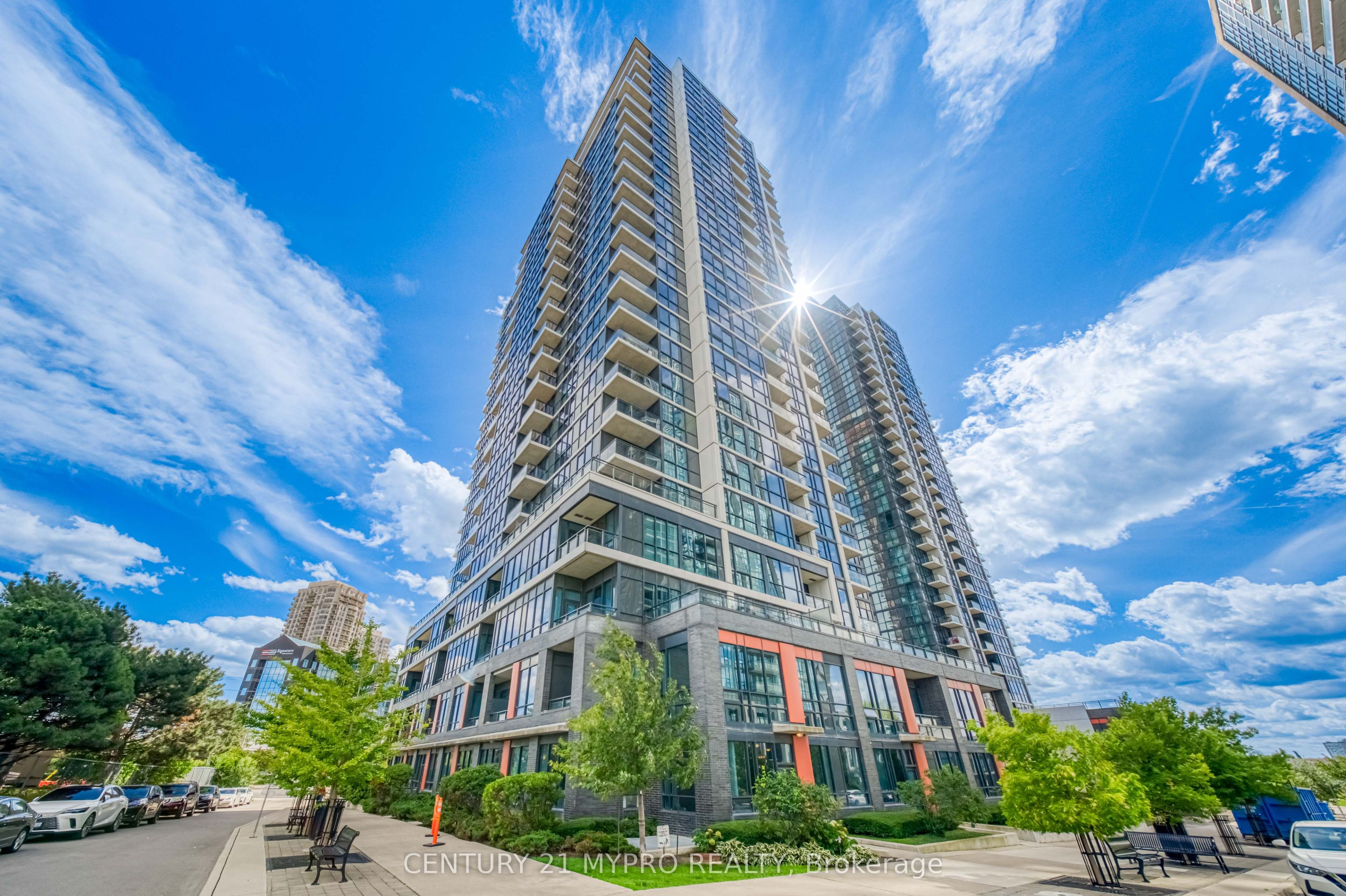55 Eglinton Avenue W 103, Mississauga, ON L5M 8E4 photo 2