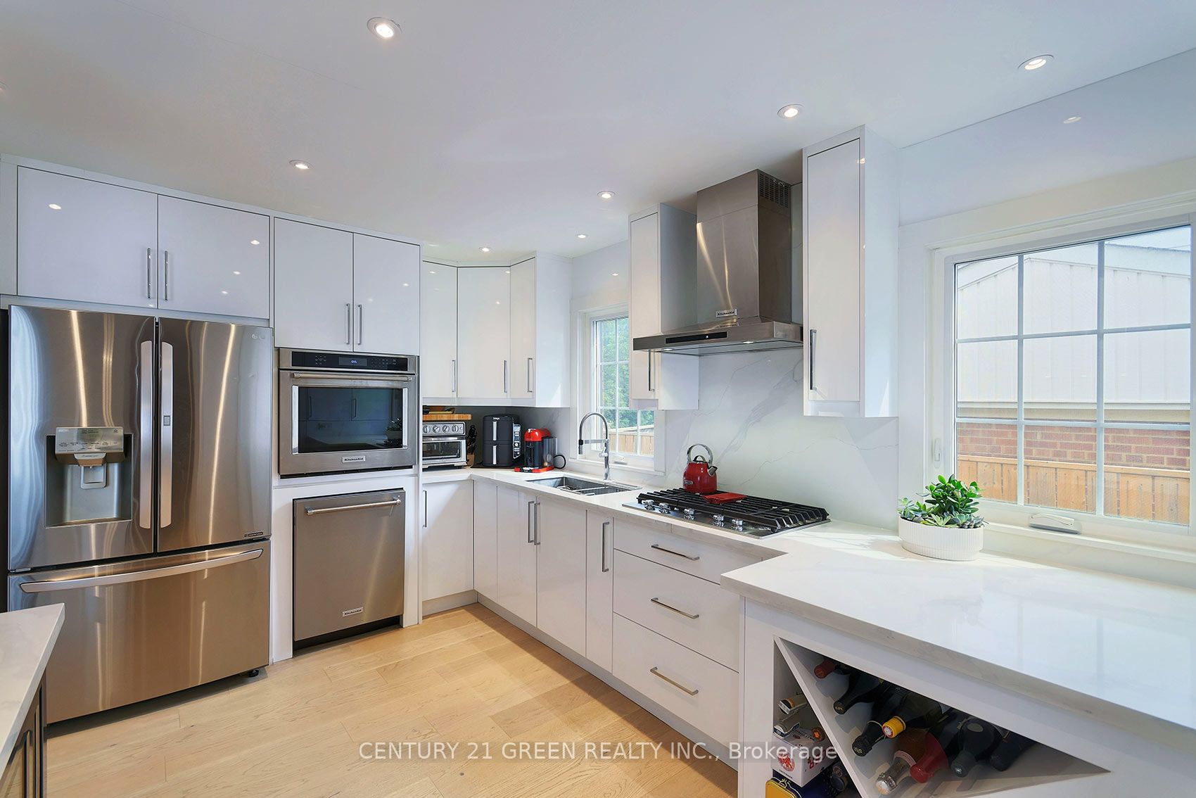 32 Castlebar Road, Toronto, ON M8Z 2J5 photo 5