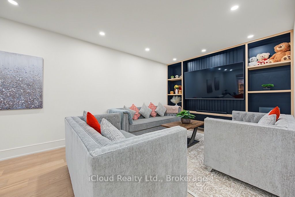 152 Clover Bloom Road, Brampton, ON L6R 1S5 photo 5