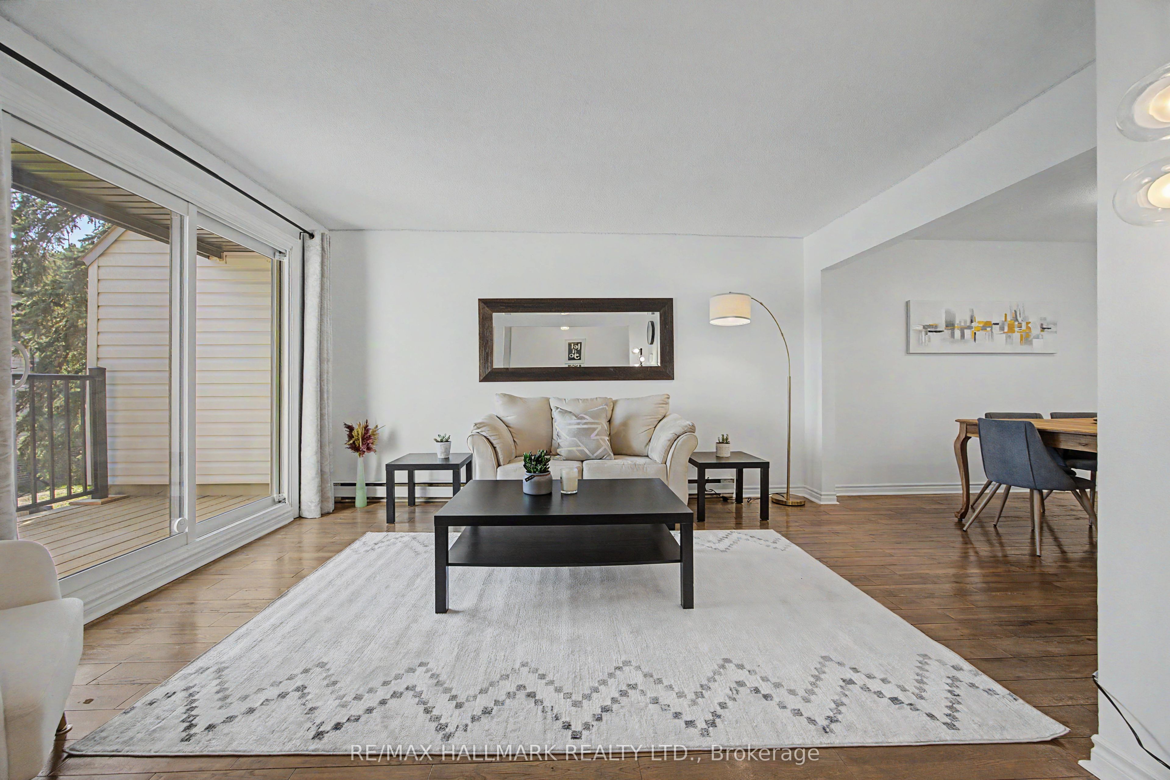 6780 Formentera Avenue 53, Mississauga, ON L5N 2L1 photo 2