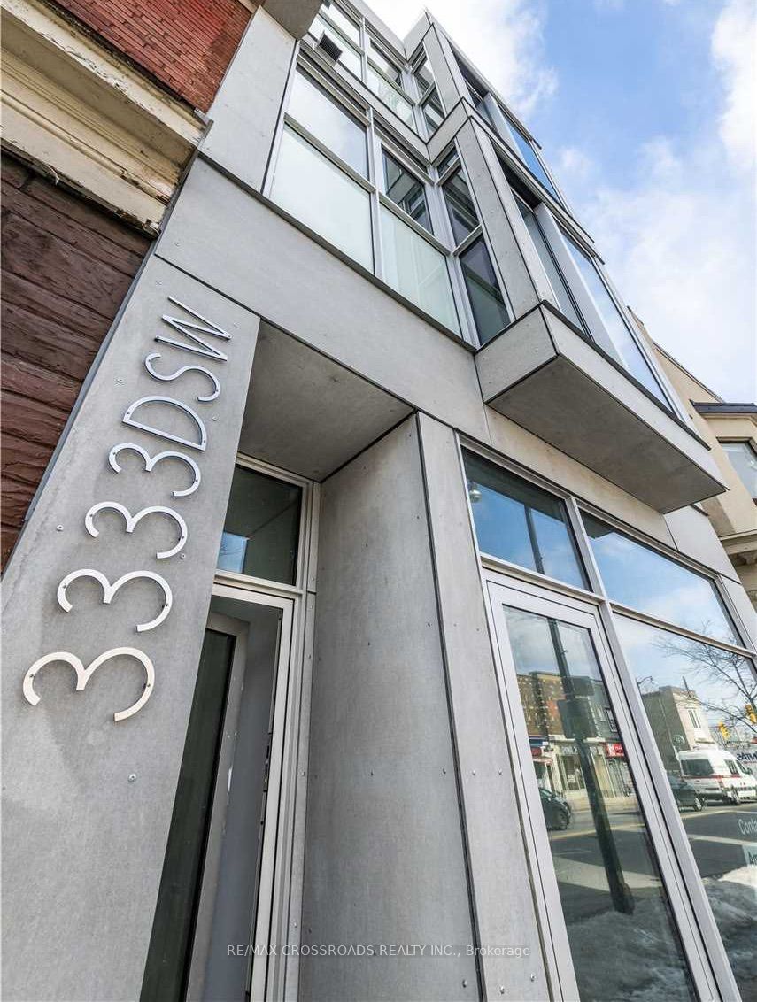 3333 Dundas Street W 1B, Toronto, ON M6P 2A6 photo 2
