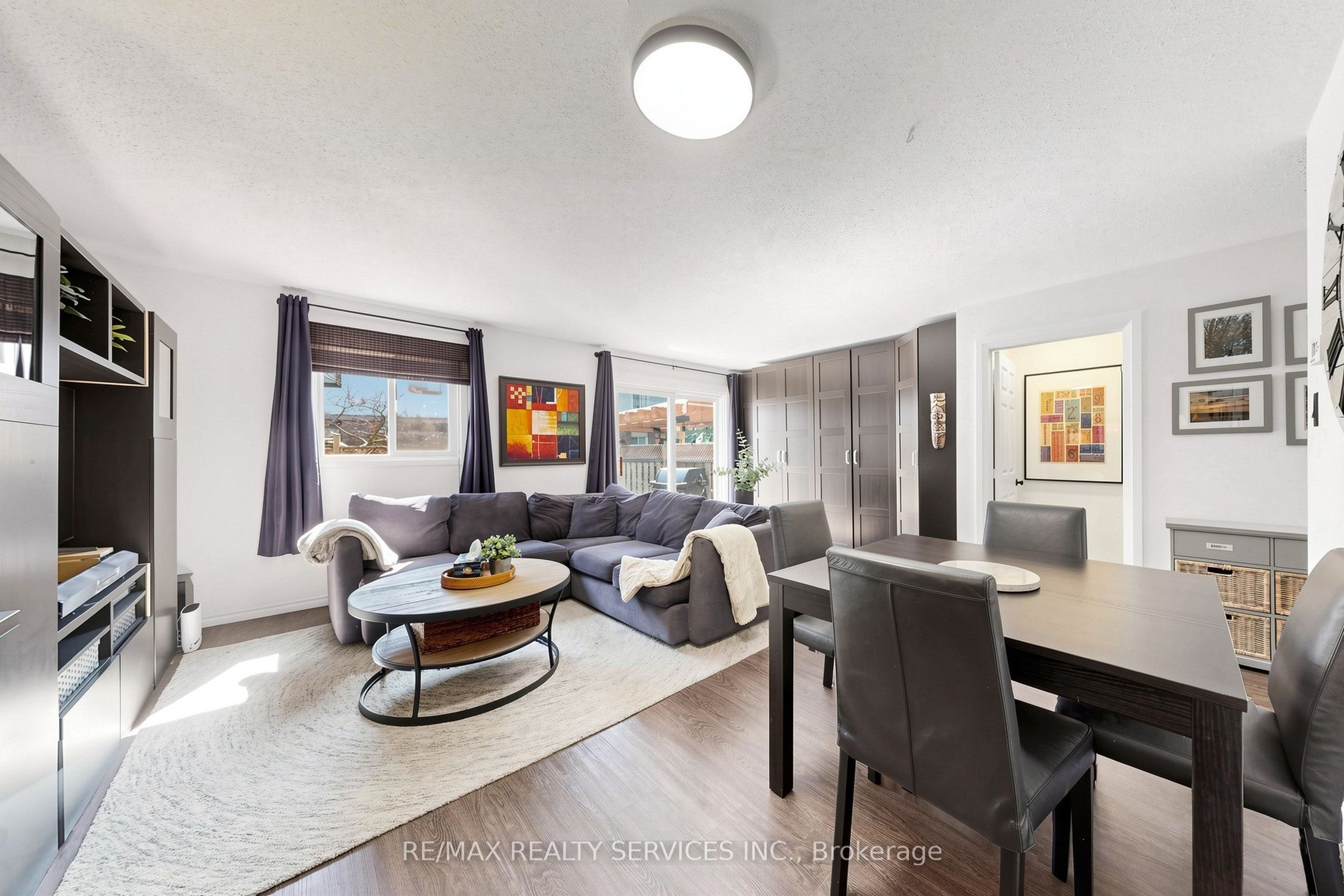 93 Hansen Road N 57, Brampton, ON L6V 3C8 photo 5