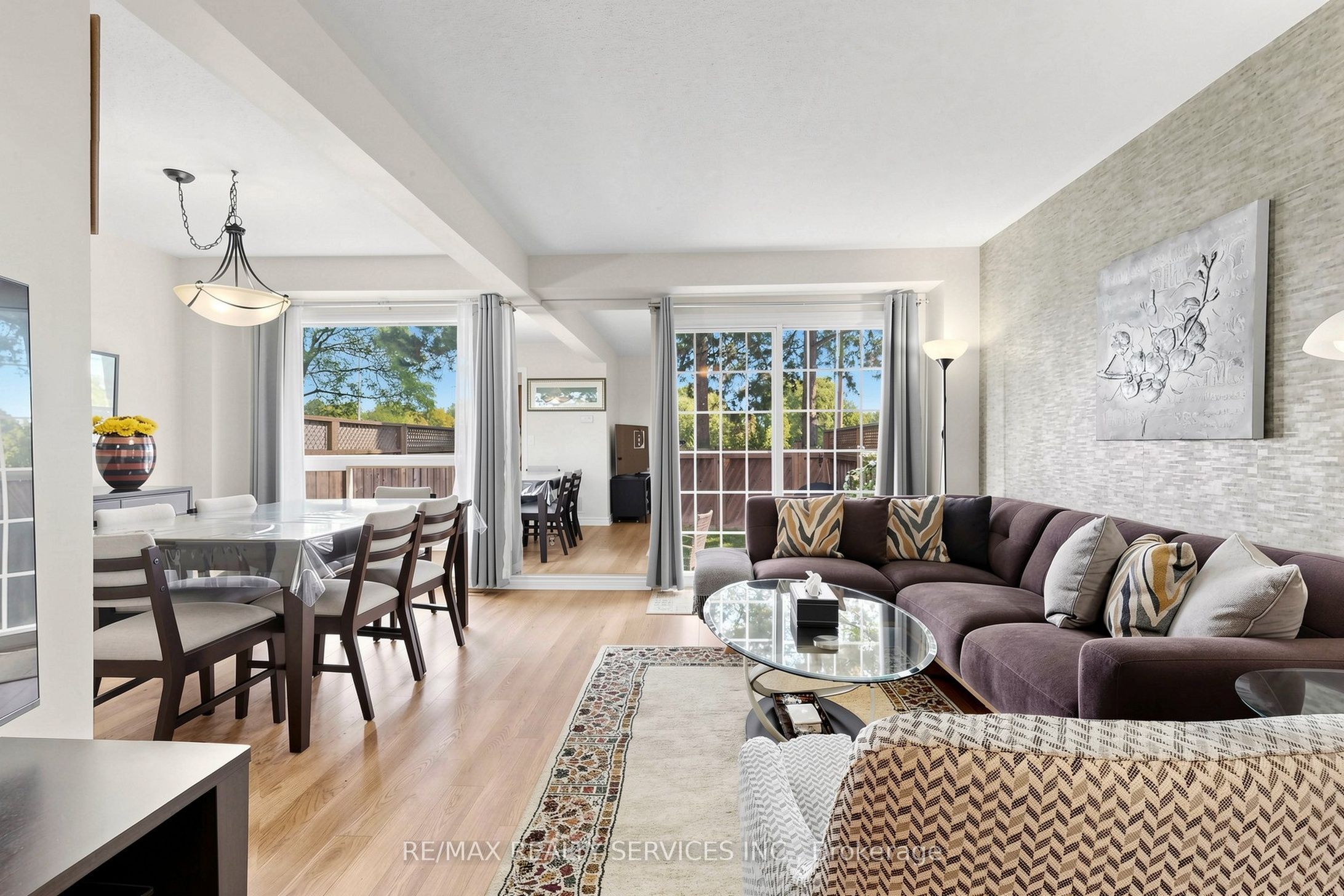 74 Heathcliffe Square, Brampton, ON L6S 5R4 photo 5