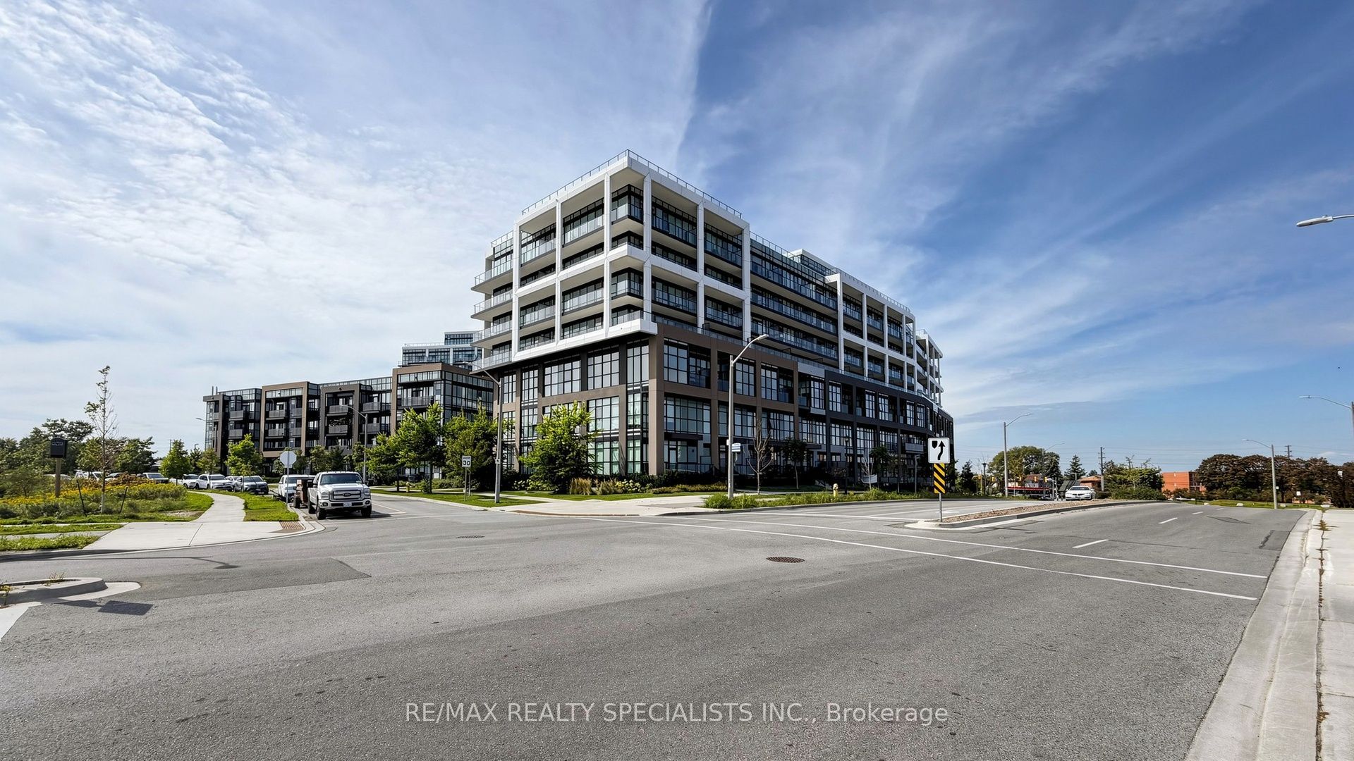 60 George Butchart Drive 601, Toronto, ON M3K 0A7