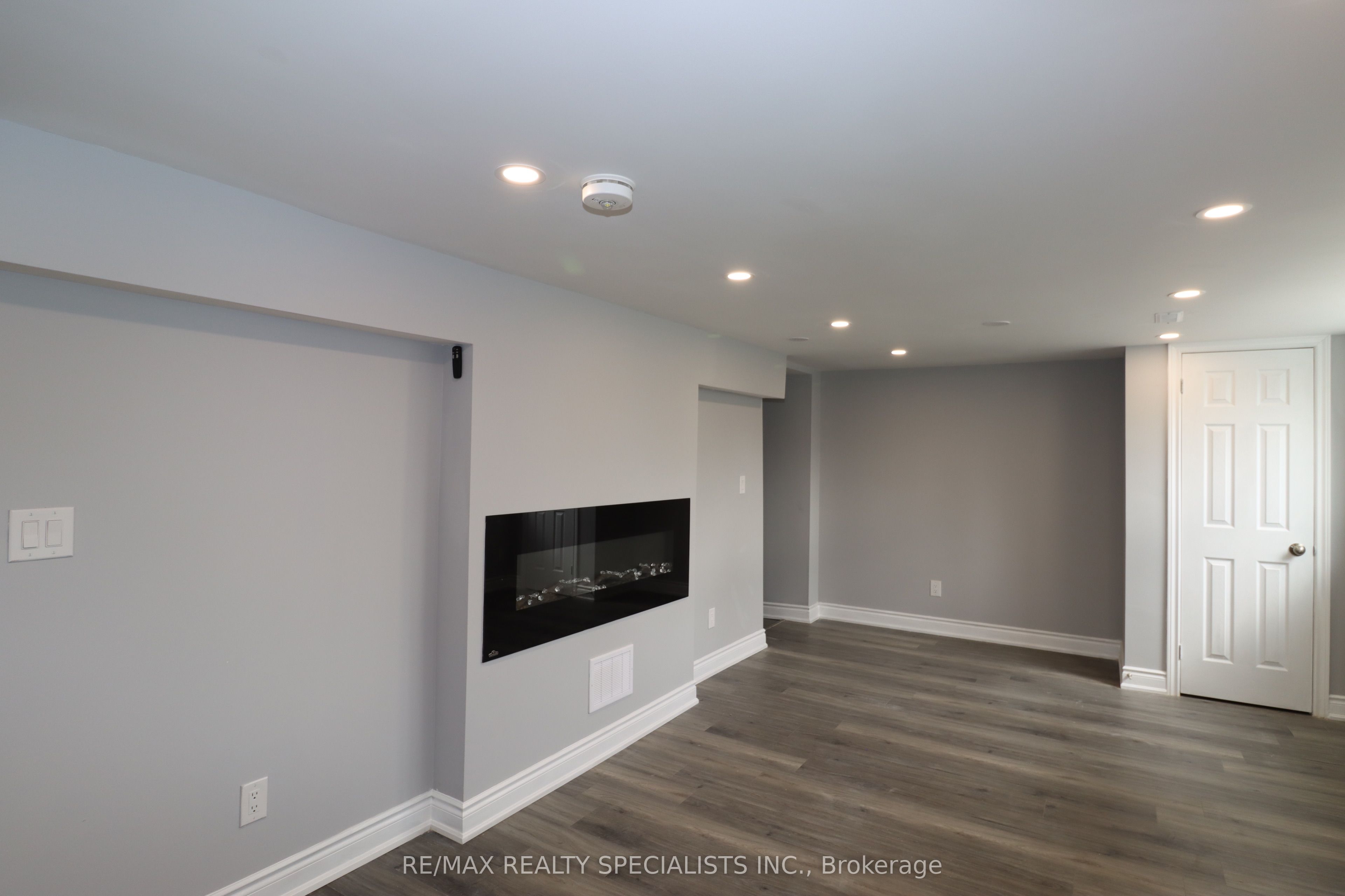 81 Gretna Drive, Brampton, ON L6X 2G1 photo 5