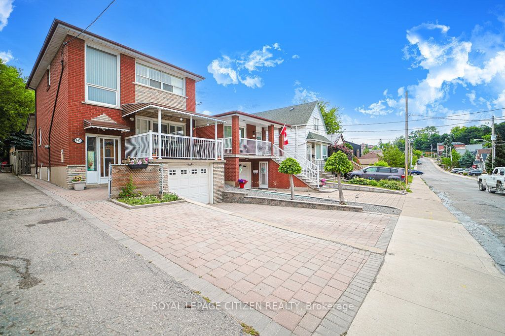347 Harvie Avenue, Toronto, ON M6E 4L6 photo 3
