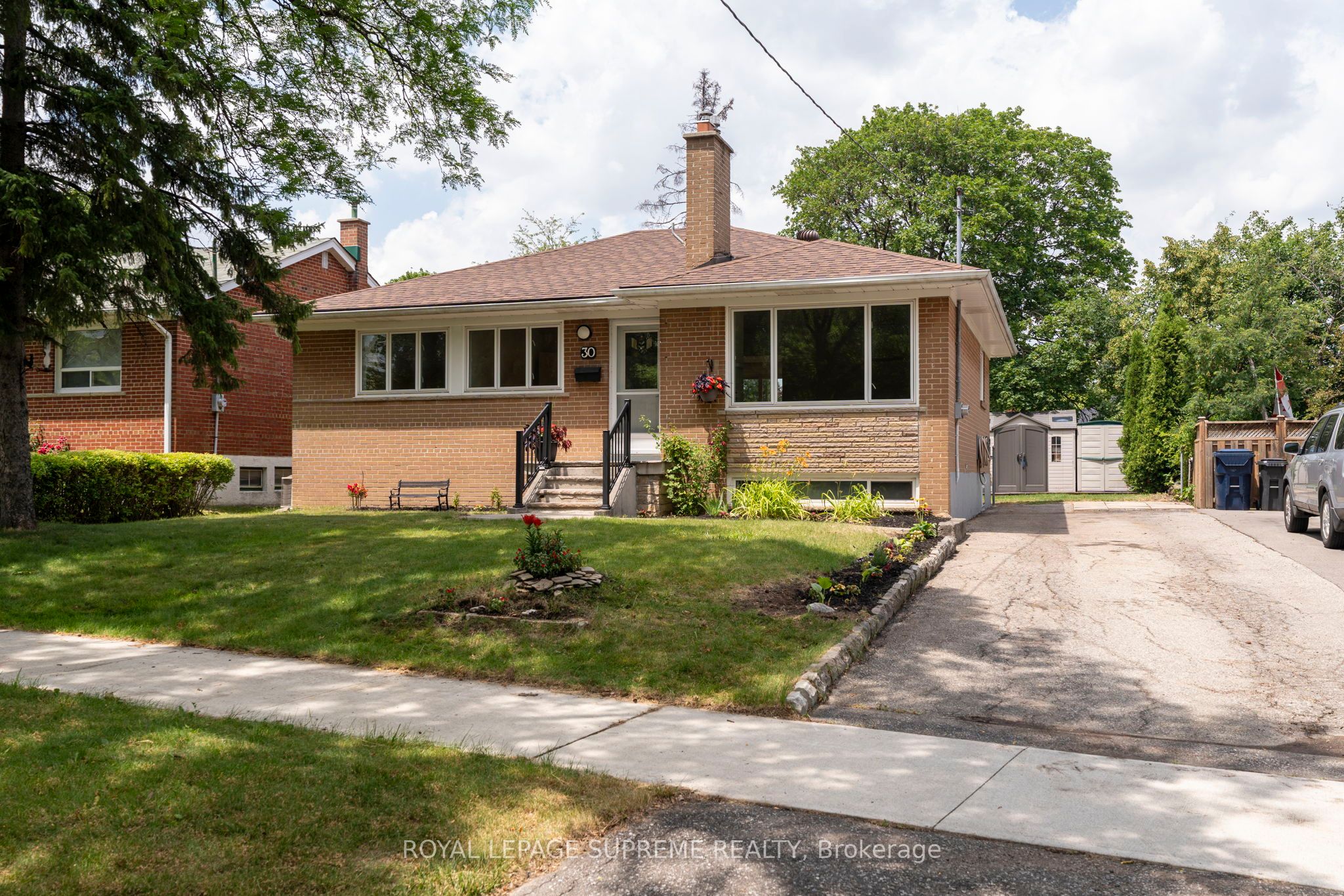 30 Benway Drive, Toronto, ON M9W 1Z3