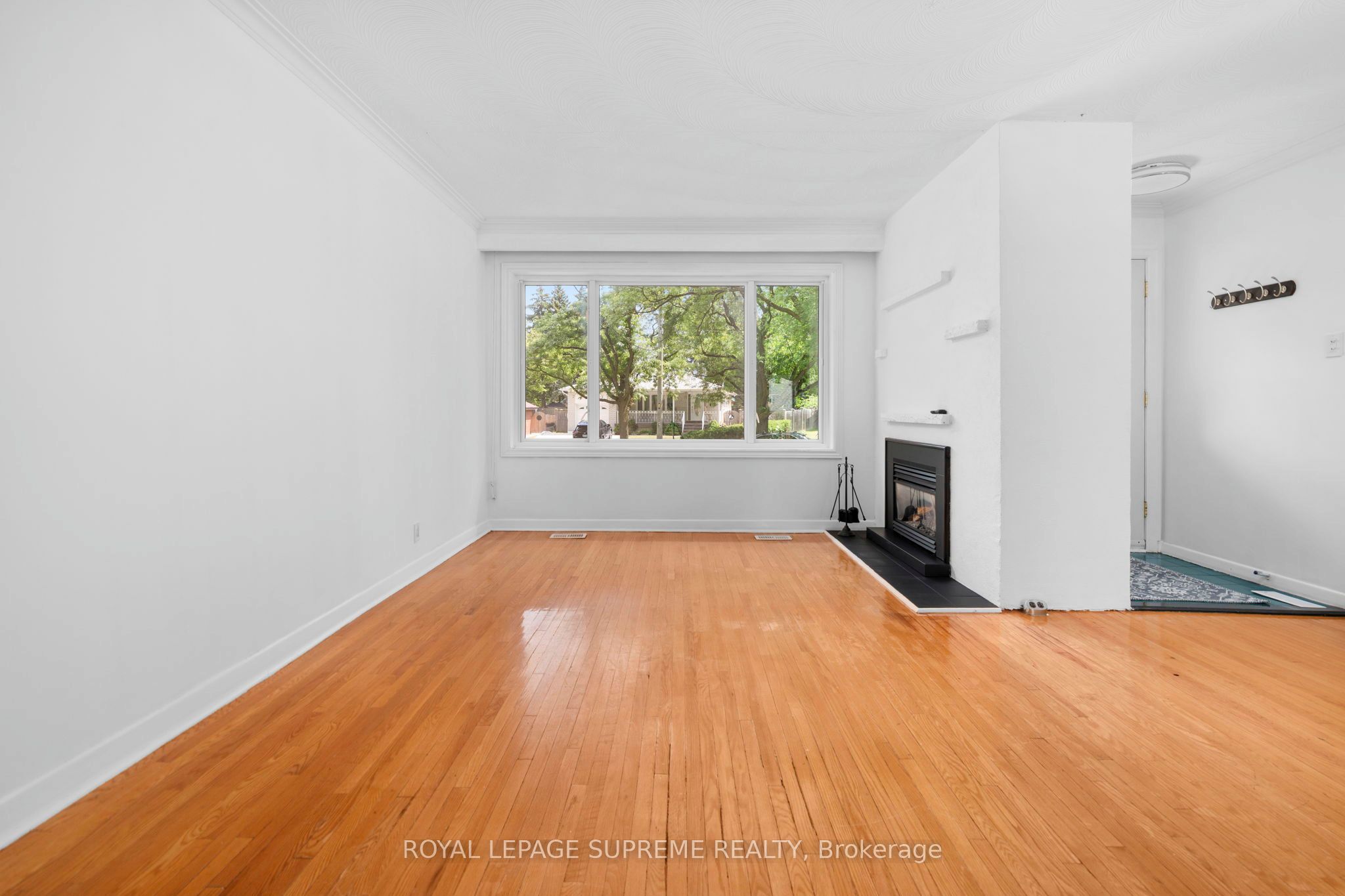 30 Benway Drive, Toronto, ON M9W 1Z3 photo 5