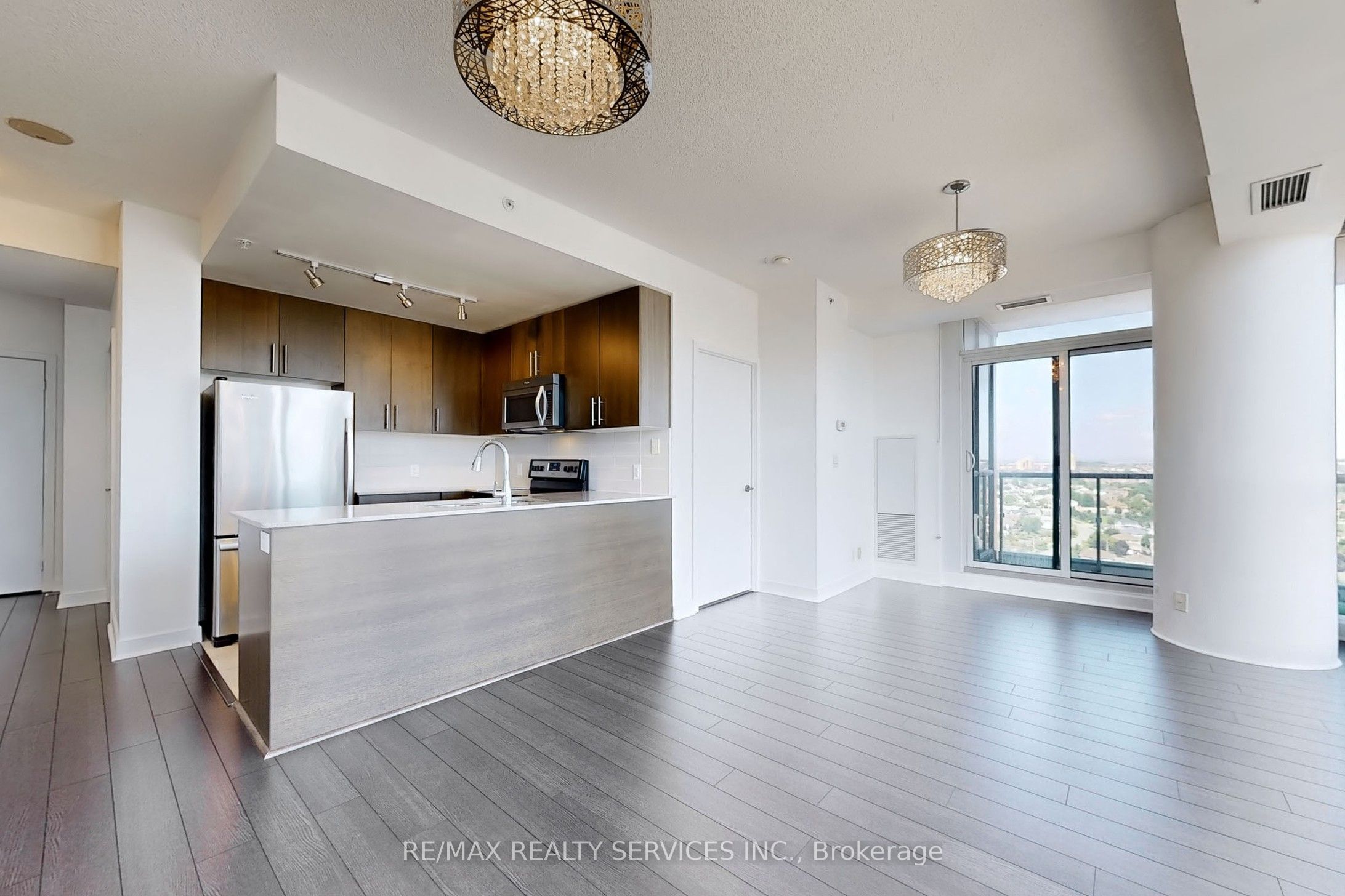 3985 Grand Park Drive 1511, Mississauga, ON L5B 0H8 photo 5
