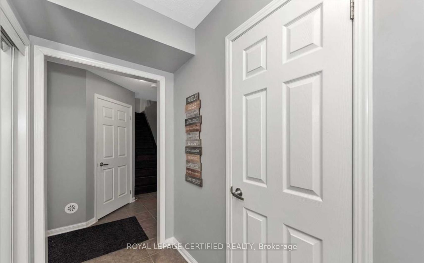 244 Mortimer Crescent, Milton, ON L9T 8N7 photo 4