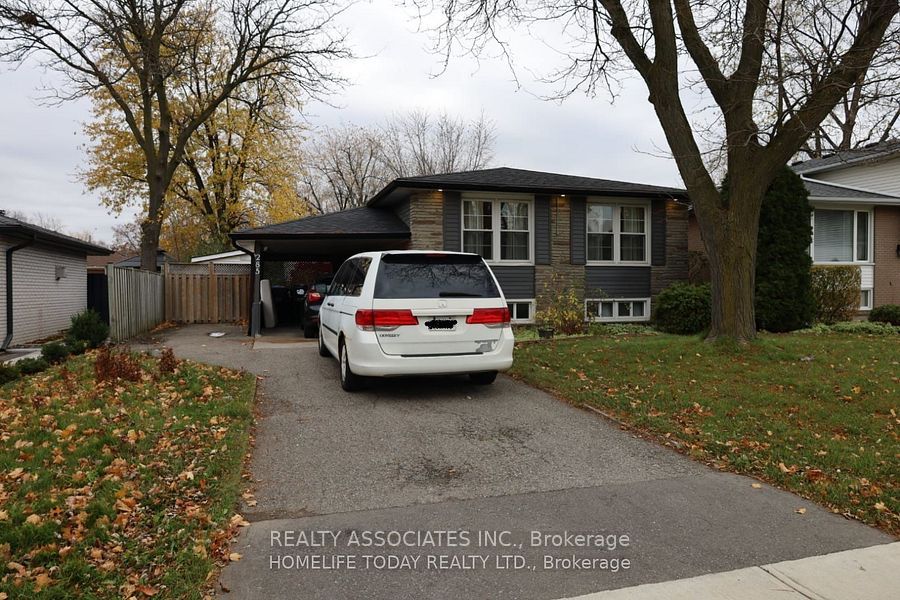 285 Bartley Bull Parkway, Brampton, ON L6W 2L2 photo 3