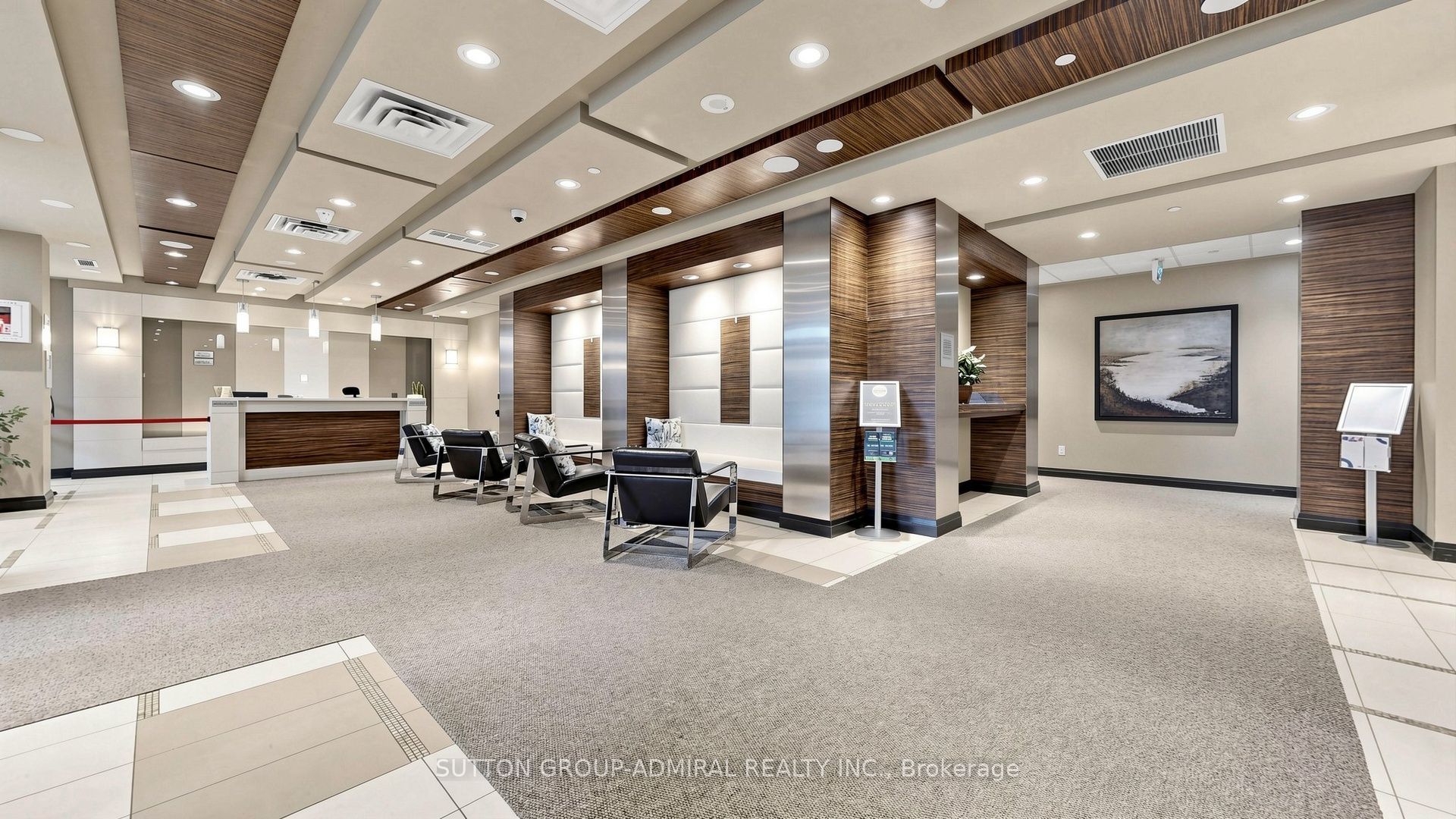 1 Michael Power Place 1713, Toronto, ON M9A 0A1 photo 2