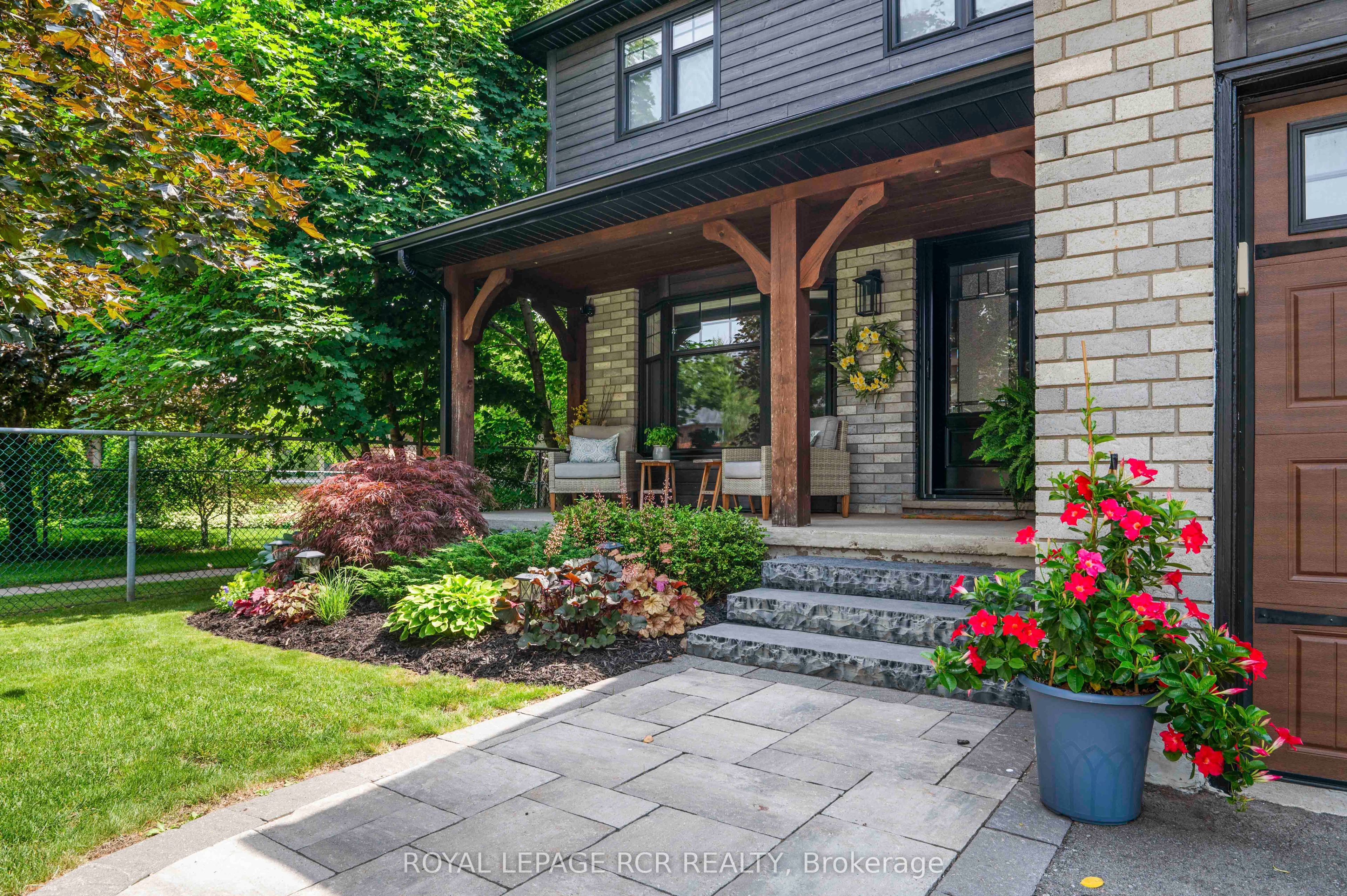 215 Oakwood Crescent, Orangeville, ON L9W 4N1 photo 5