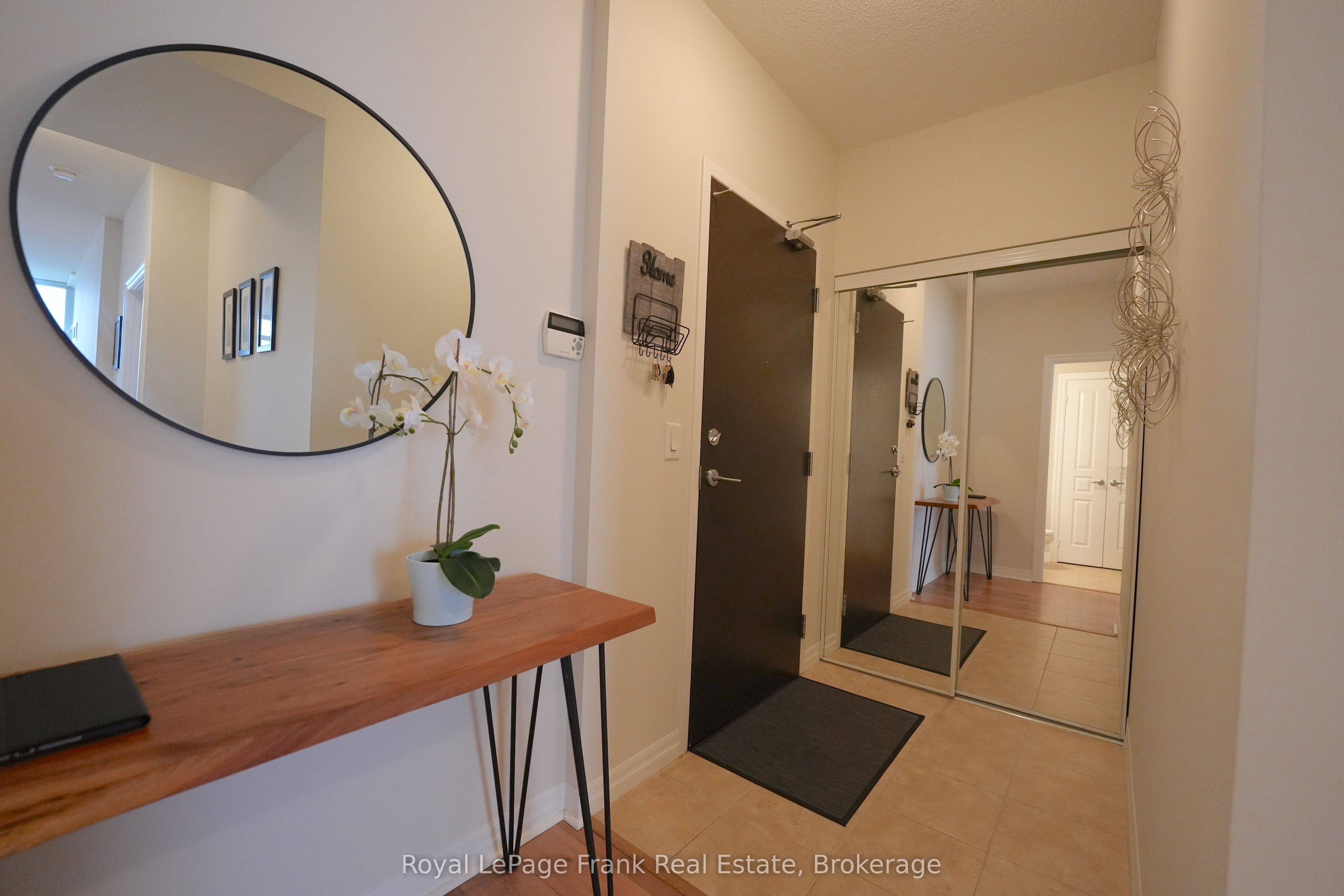 225 Webb Drive 3410, Mississauga, ON L5B 4P2 photo 3