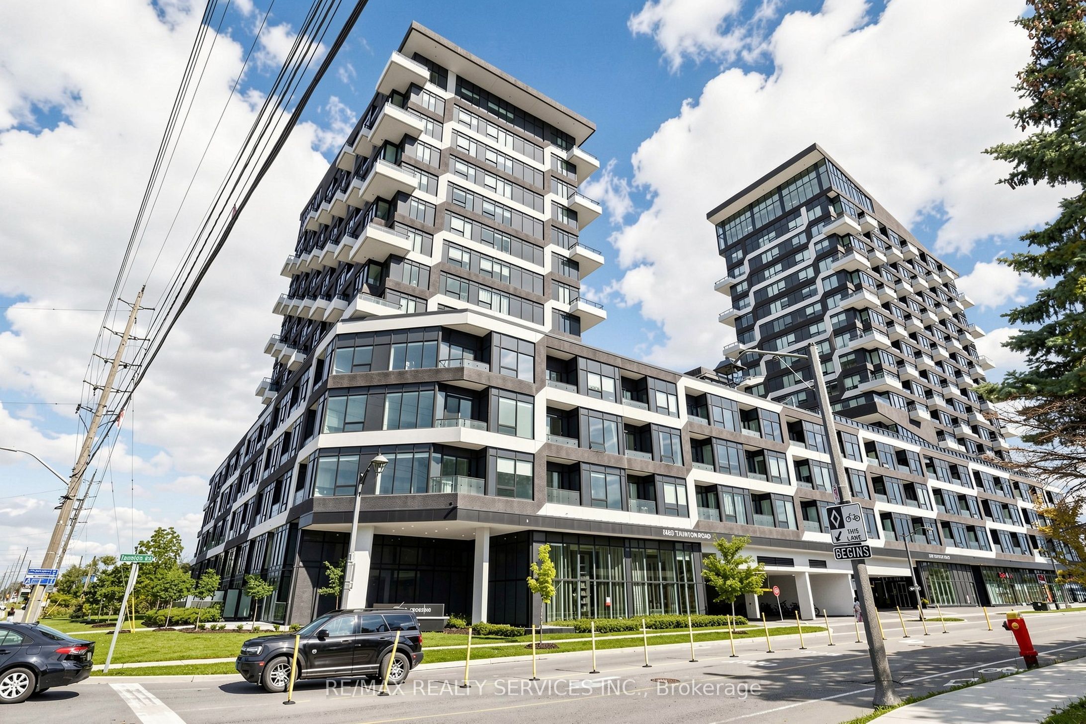 2489 Taunton Road 511, Oakville, ON L6H 3R9