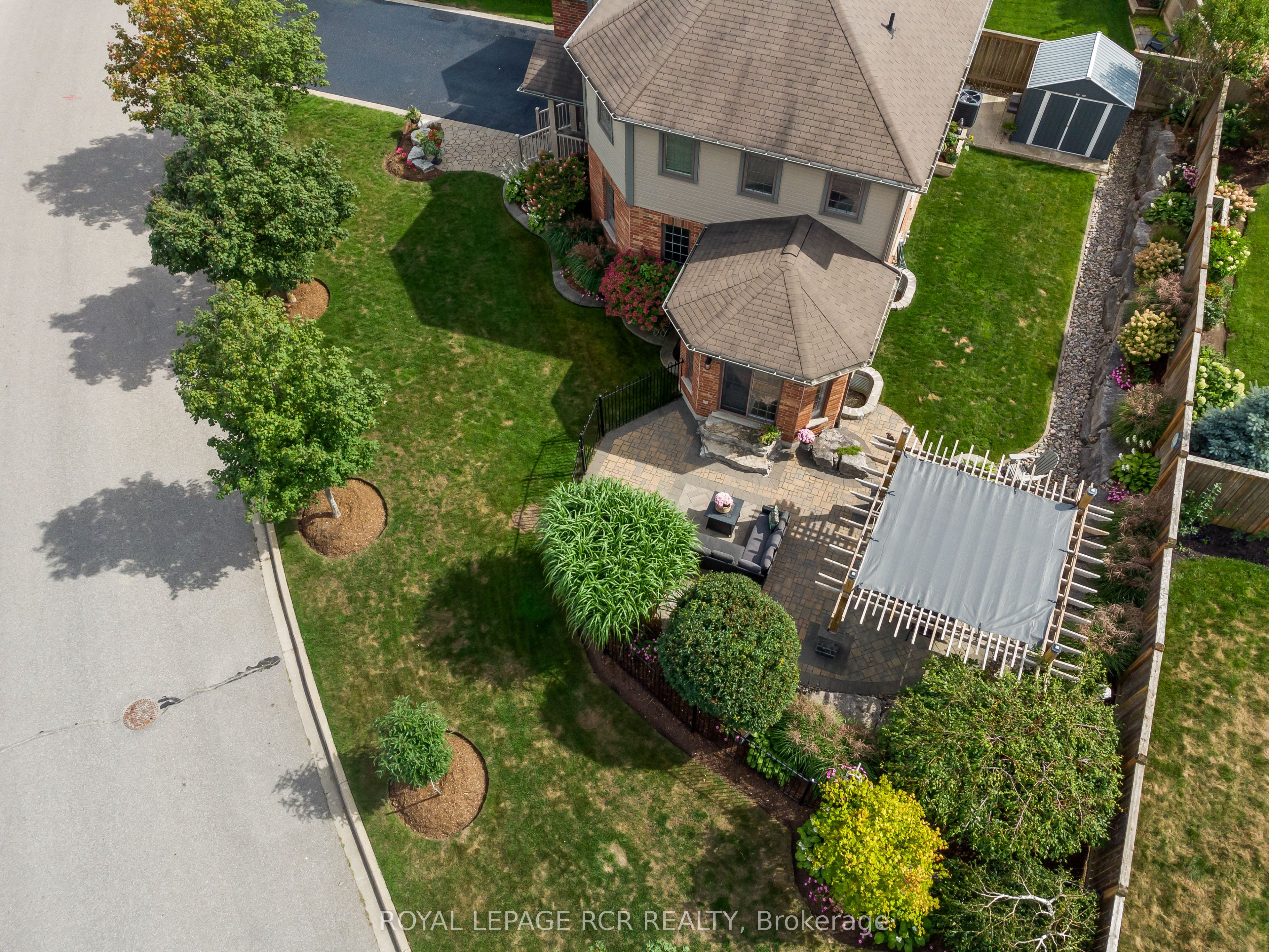 170 Elaine Drive, Orangeville, ON L9W 4S5 photo 2