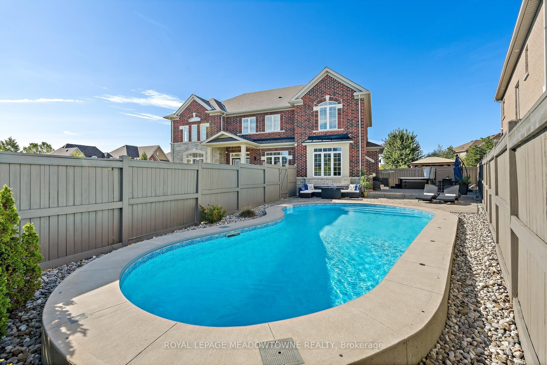 67 Hidden Lake Trail, Halton Hills, ON L7G 0K6