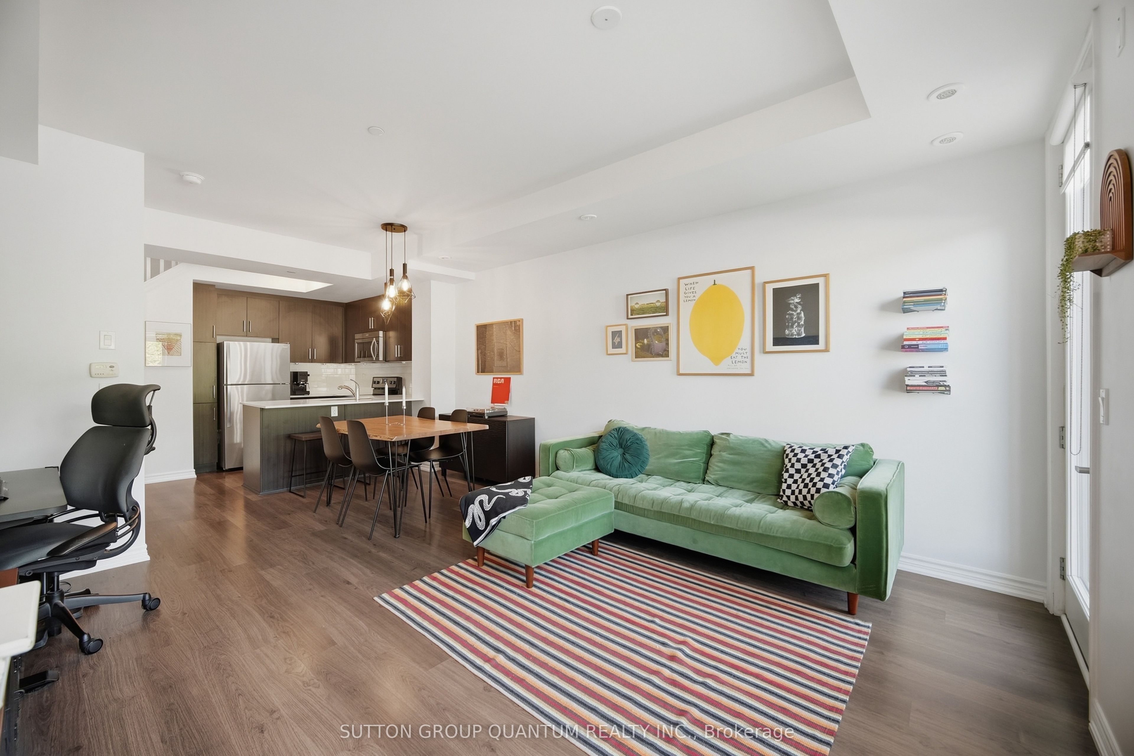 145 Long Branch Avenue NW, Toronto, ON M8W 0A9 photo 3