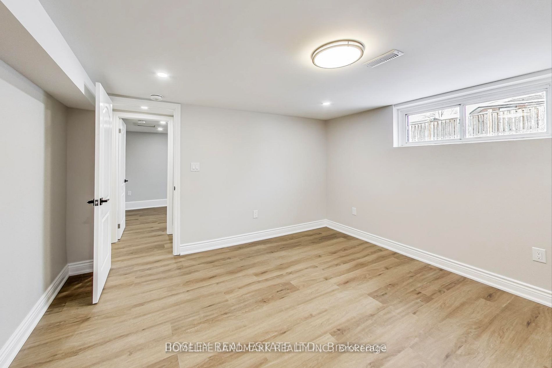89 Chiswick Avenue Lower, Toronto, ON M6M 4V2 photo 3