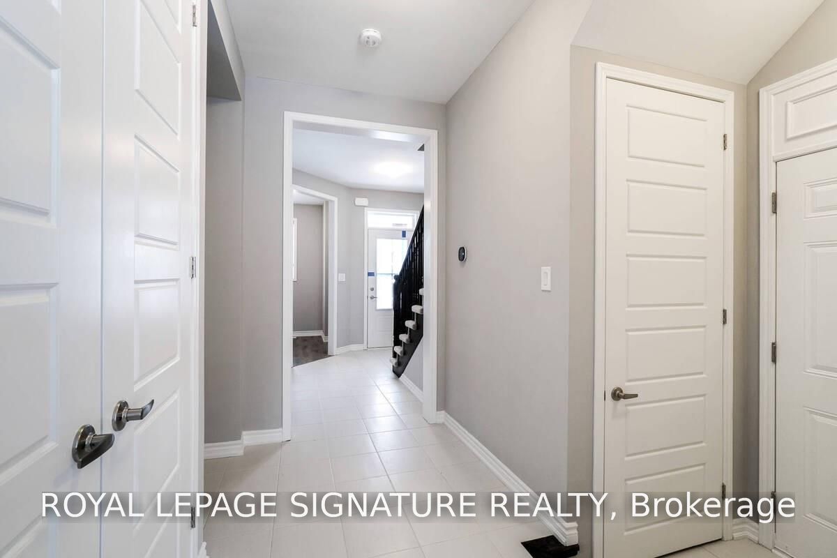 975 Whitlock Avenue 84, Milton, ON L9E 1S9 photo 5