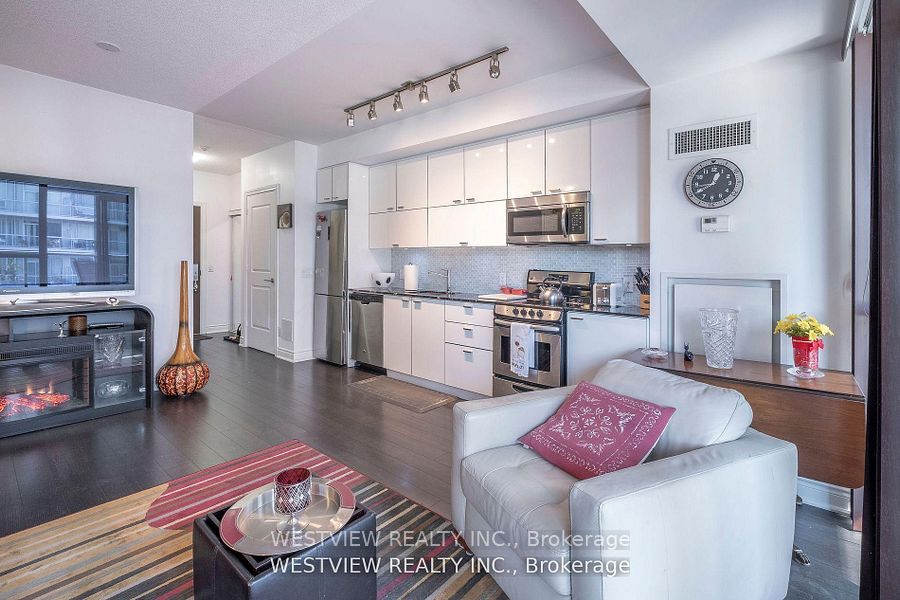 80 Marine Parade Drive 311, Toronto, ON M8V 0A3 photo 2