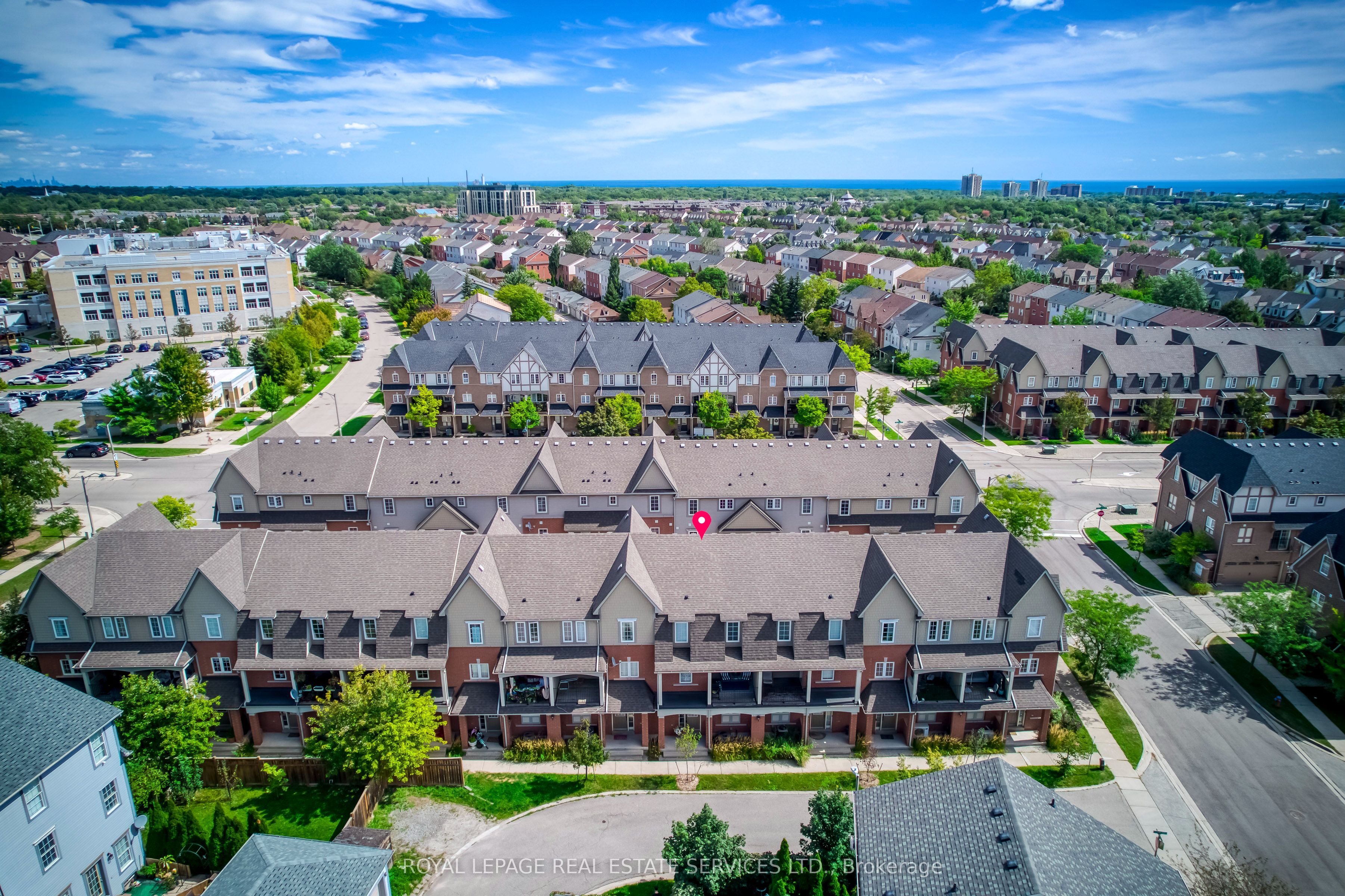 2360 Parkhaven Boulevard 17, Oakville, ON L6H 7S6 photo 2