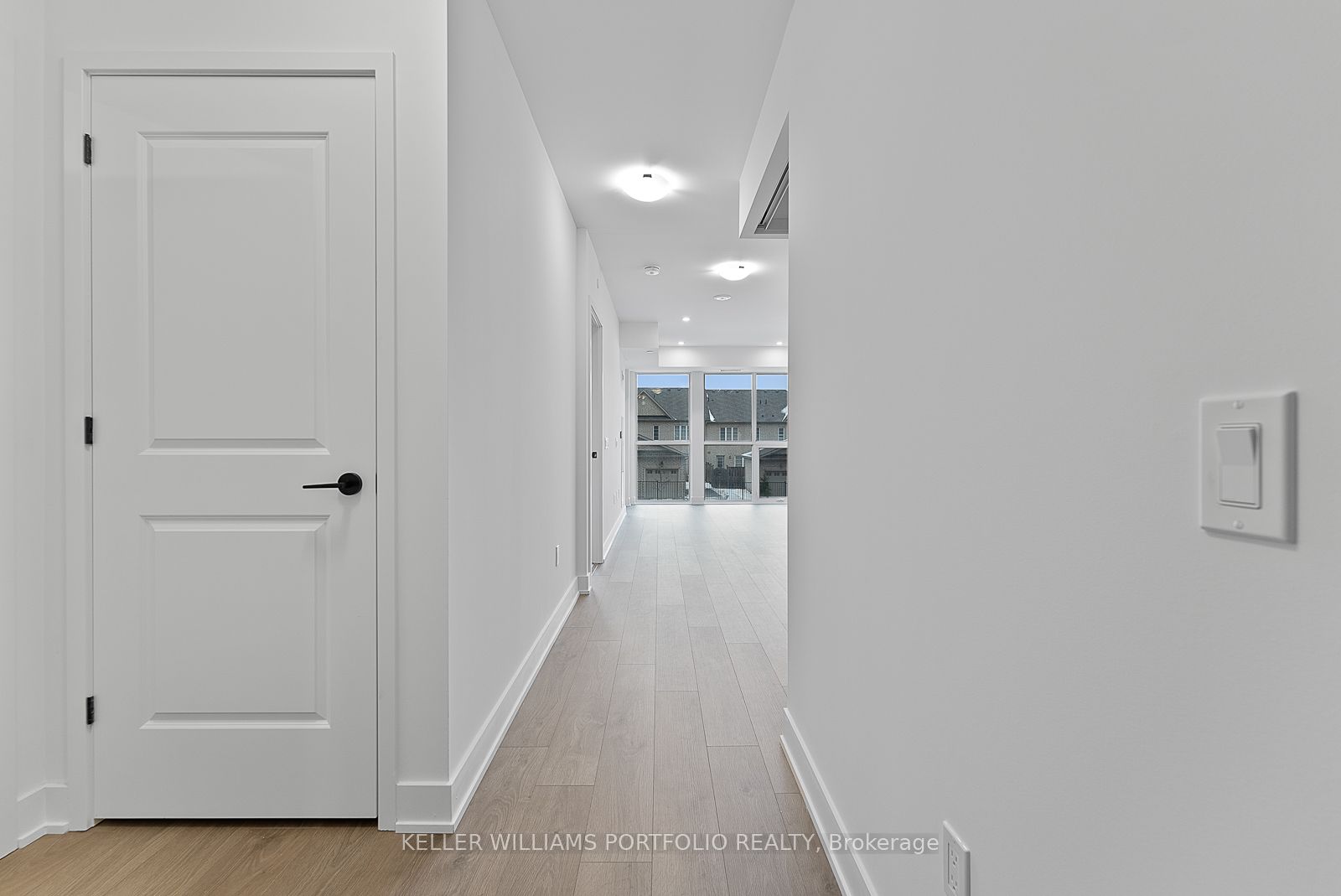 2343 Khalsa Gate 228, Oakville, ON L6M 5R6 photo 2