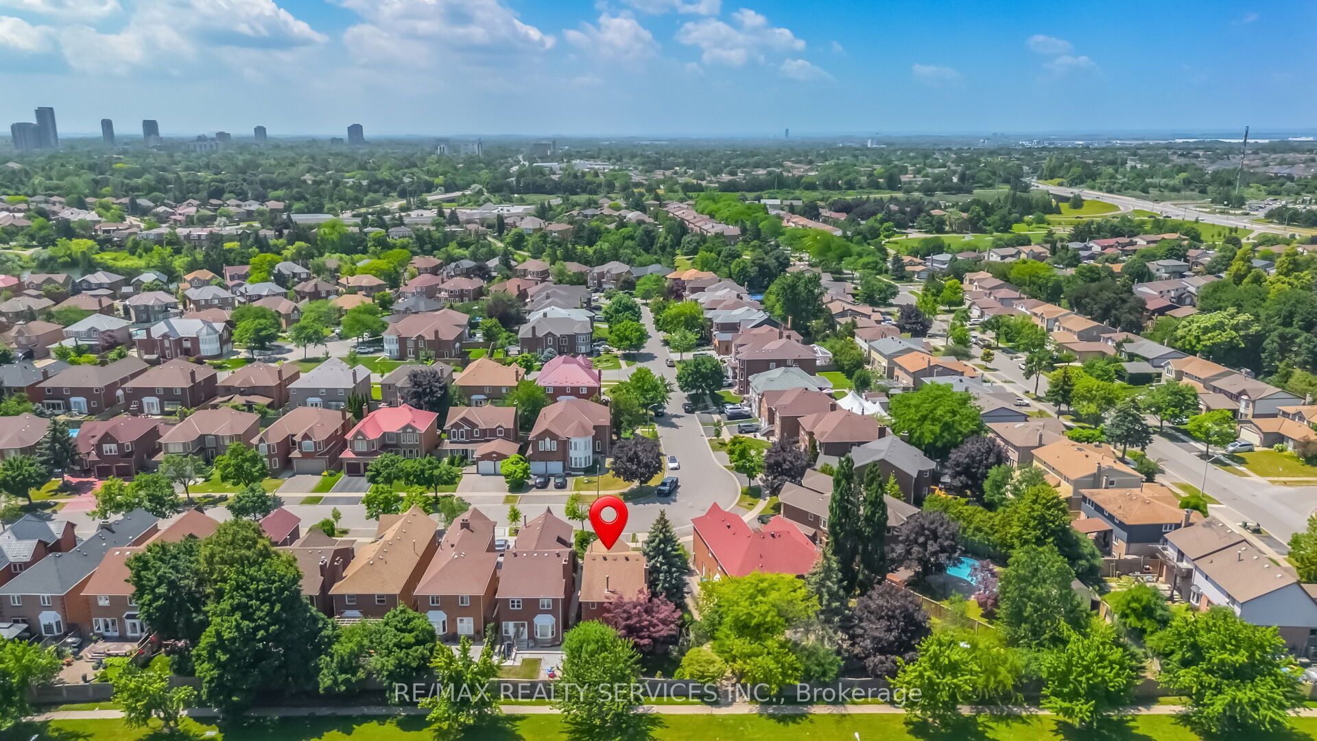 76 Leeward Drive, Brampton, ON L6S 5V8 photo 4