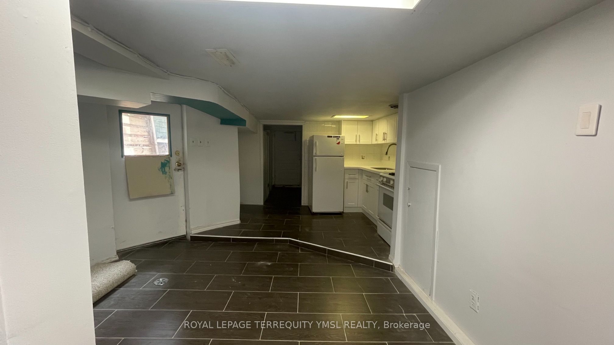 1228 Dufferin Street Basement, Toronto, ON M6H 4C1 photo 3