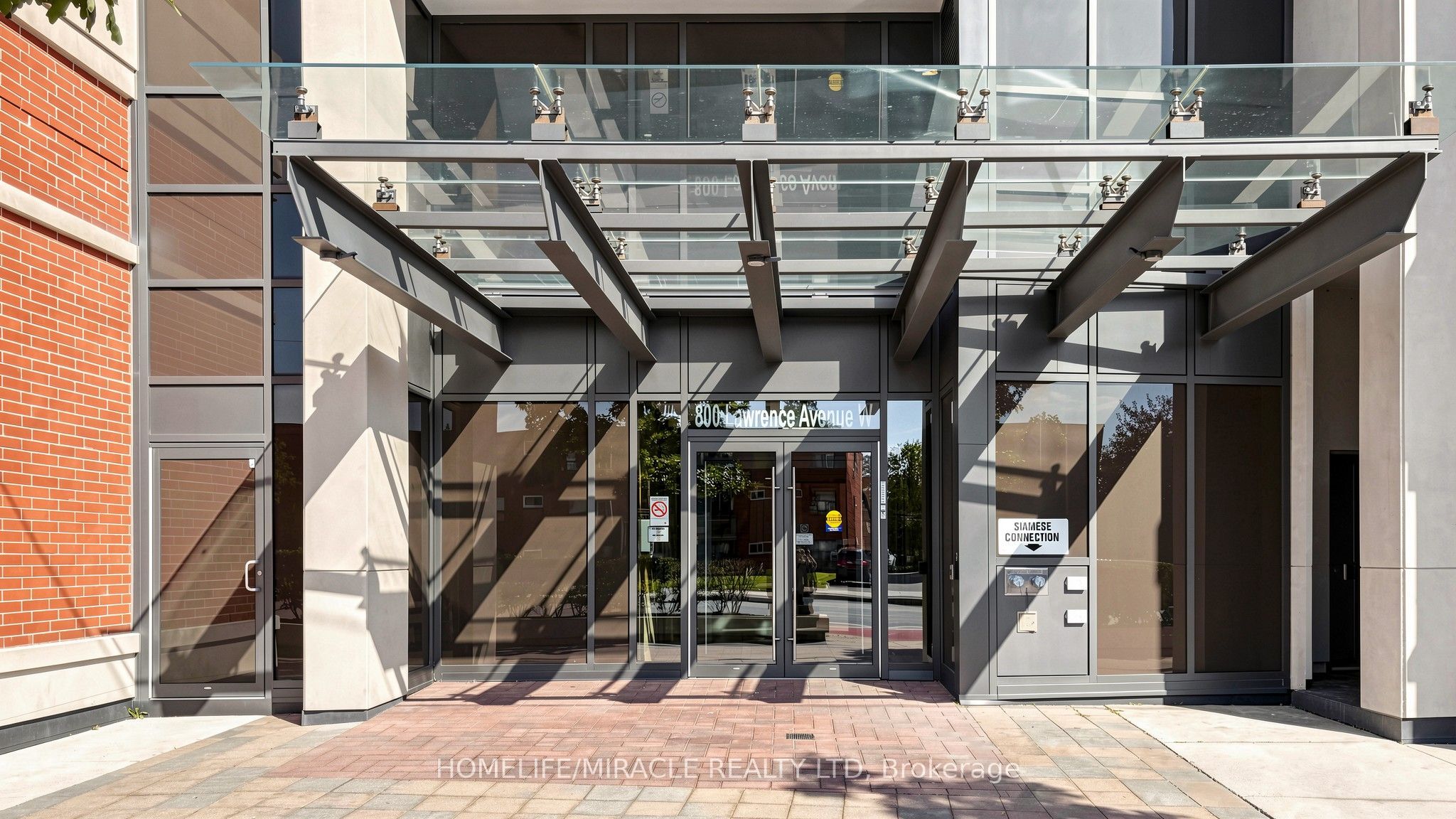 800 Lawrence Avenue W 407, Toronto, ON M6A 0B1 photo 3